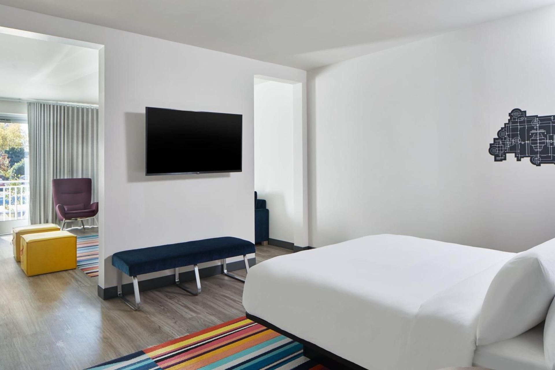 Aloft by Marriott Wilmington at Coastline Center photo 14