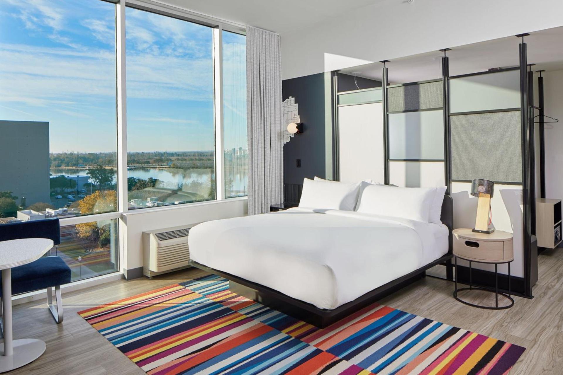 Aloft by Marriott Wilmington at Coastline Center photo 7