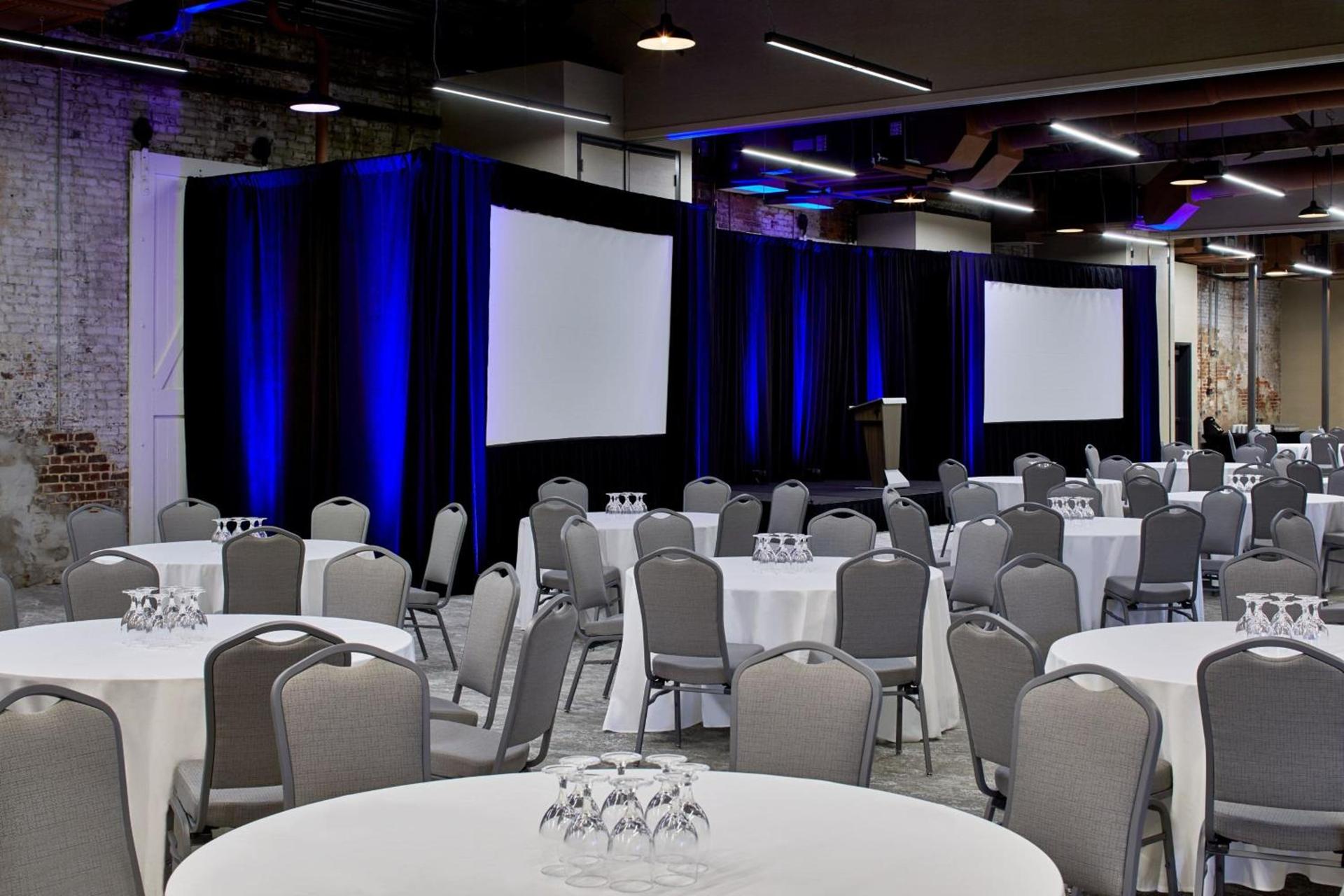 Aloft by Marriott Wilmington at Coastline Center photo 29