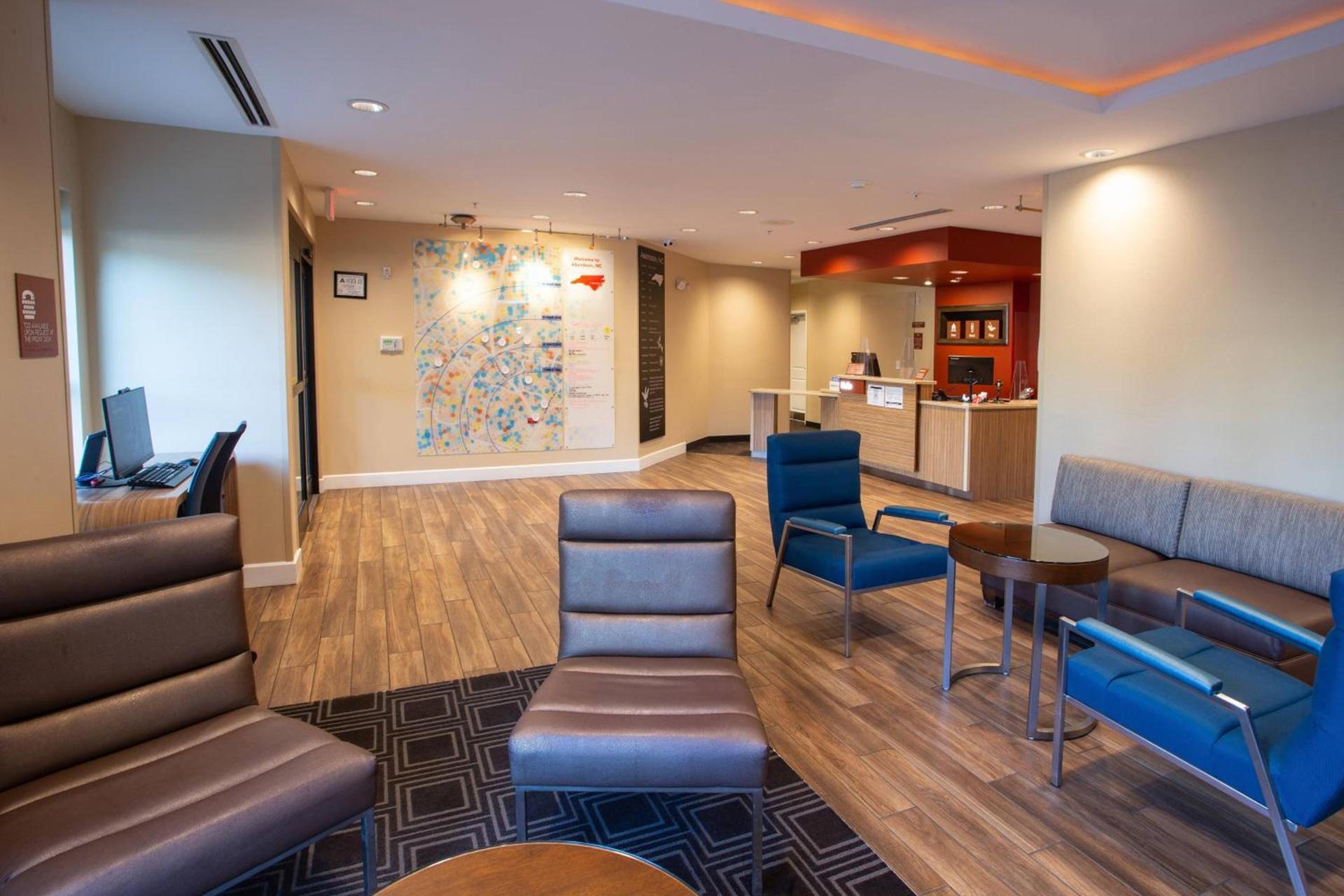 TownePlace Suites by Marriott Southern Pines Aberdeen photo 17