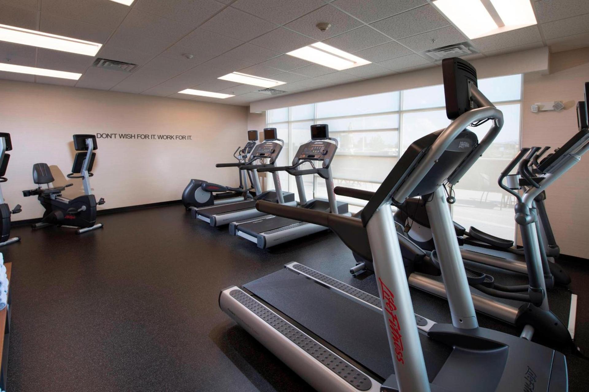 Fairfield Inn & Suites by Marriott Scottsbluff photo 24