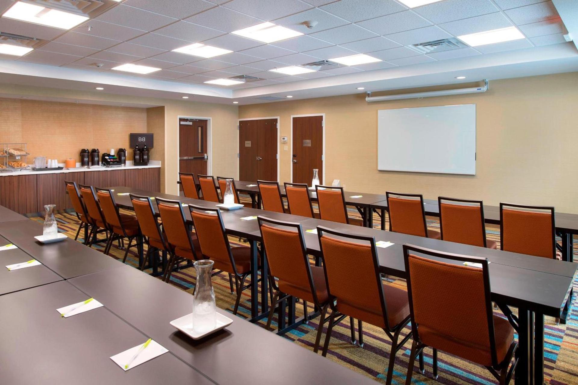 Fairfield Inn & Suites by Marriott Scottsbluff photo 26