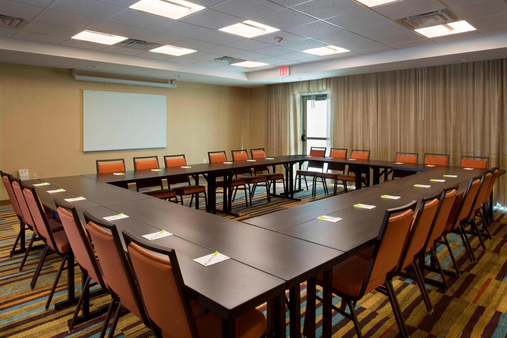 Fairfield Inn & Suites by Marriott Scottsbluff photo 27