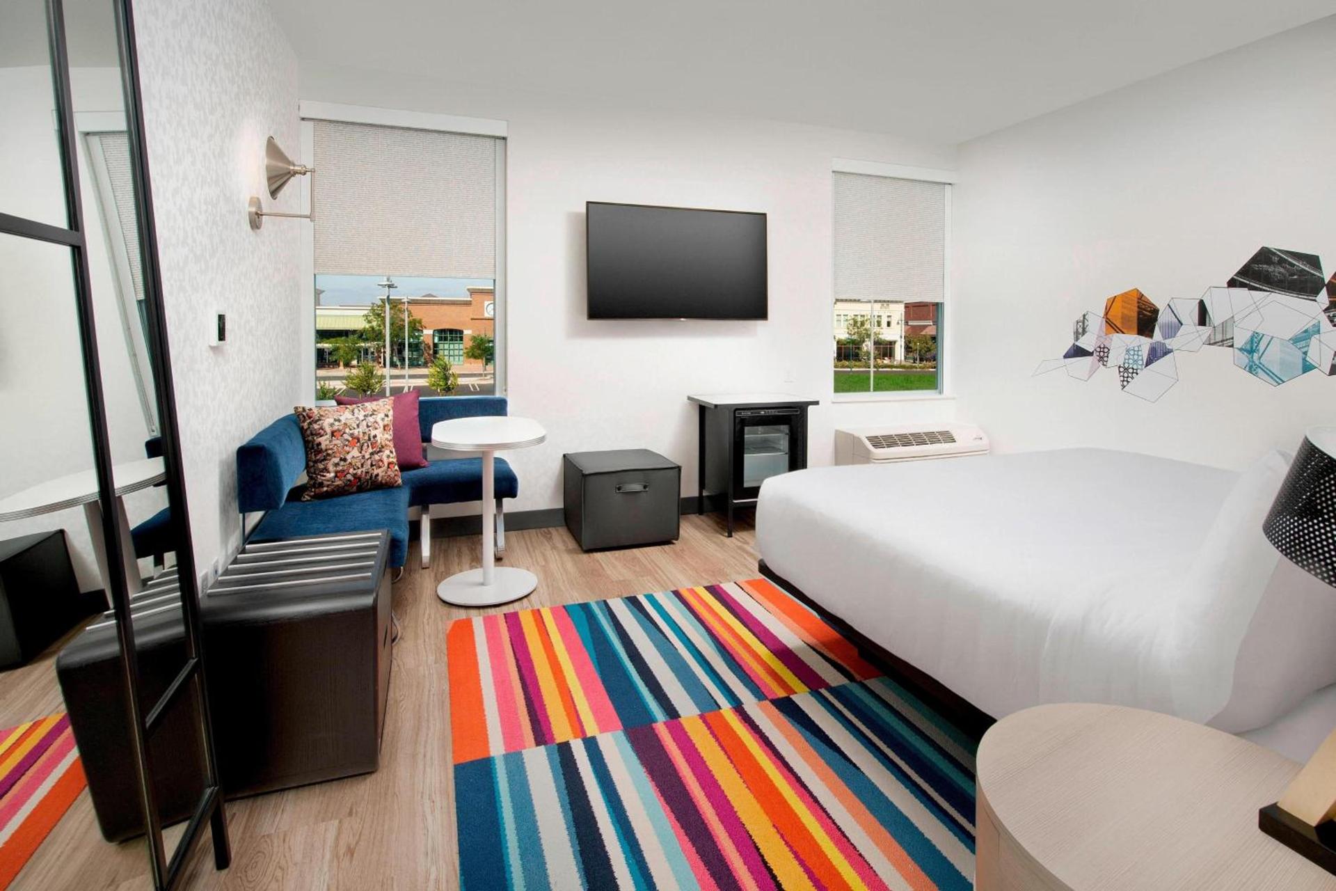 Aloft by Marriott Atlanta at The Battery Atlanta photo 10