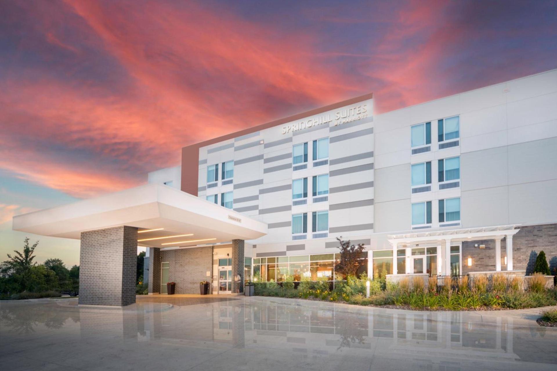 SpringHill Suites by Marriott Kenosha photo 2