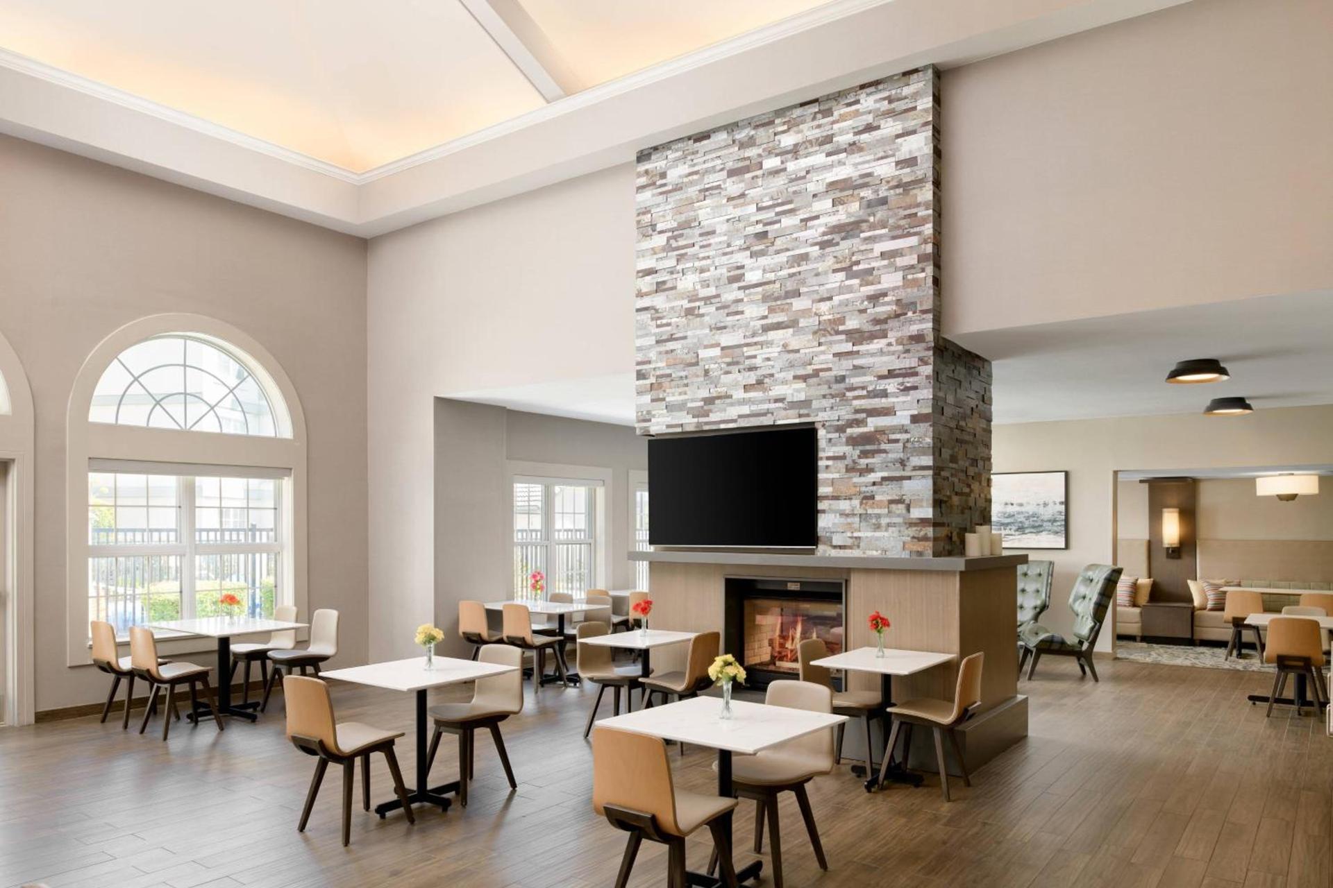 Residence Inn Pleasanton photo 36