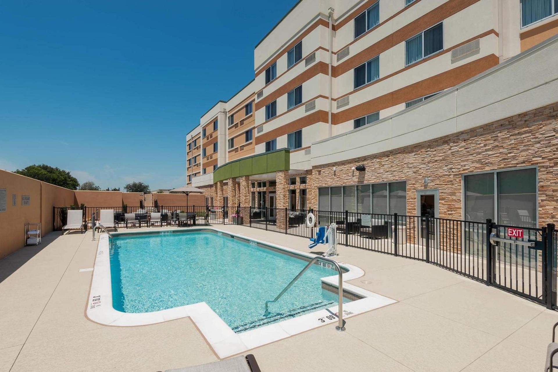 Courtyard by Marriott Ardmore photo 29