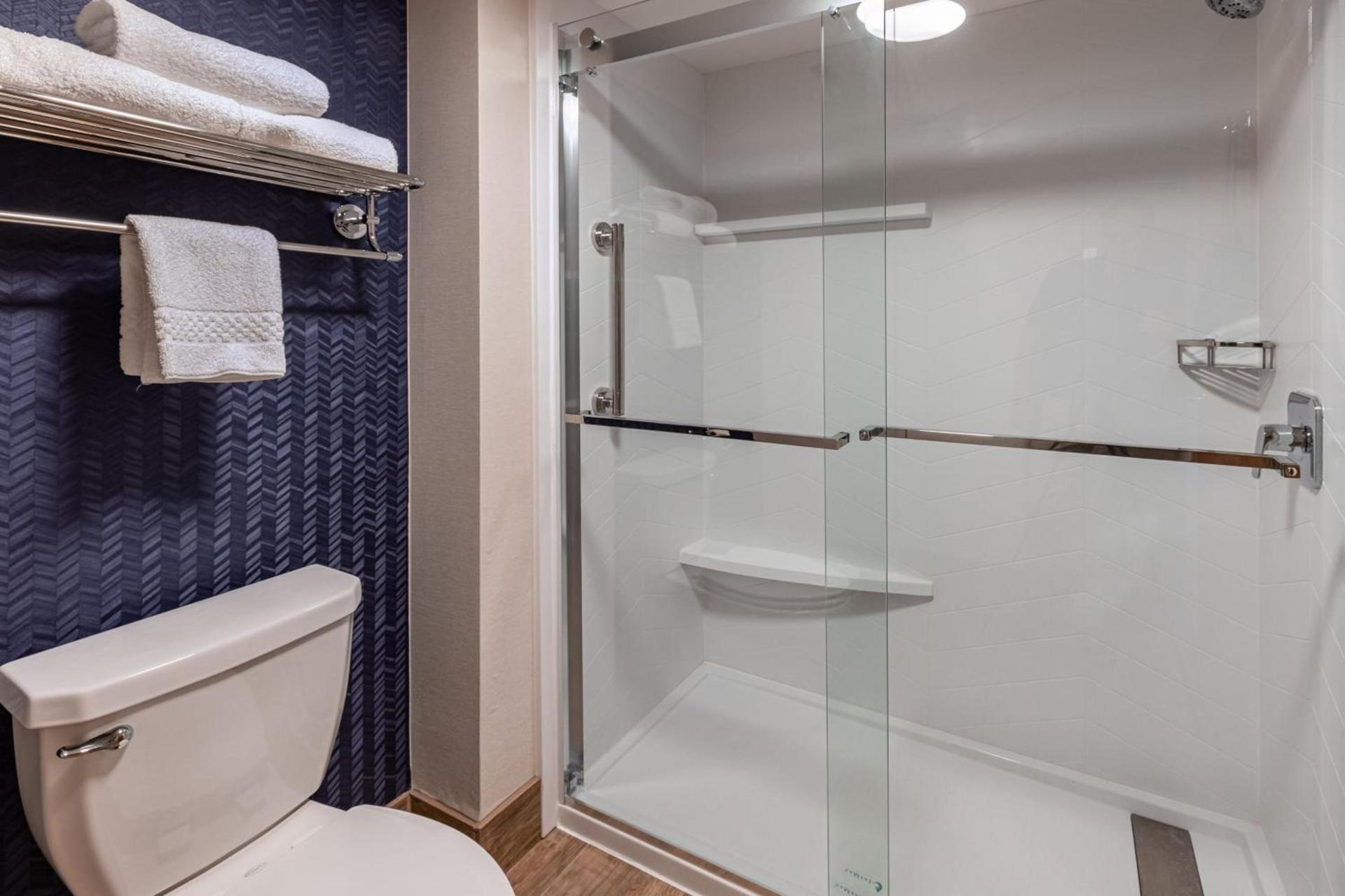 Fairfield Inn by Marriott Evansville West photo 24