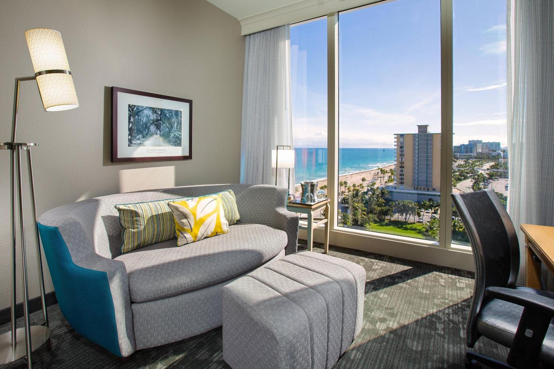 Courtyard by Marriott Oceanside Fort Lauderdale Beach photo 31