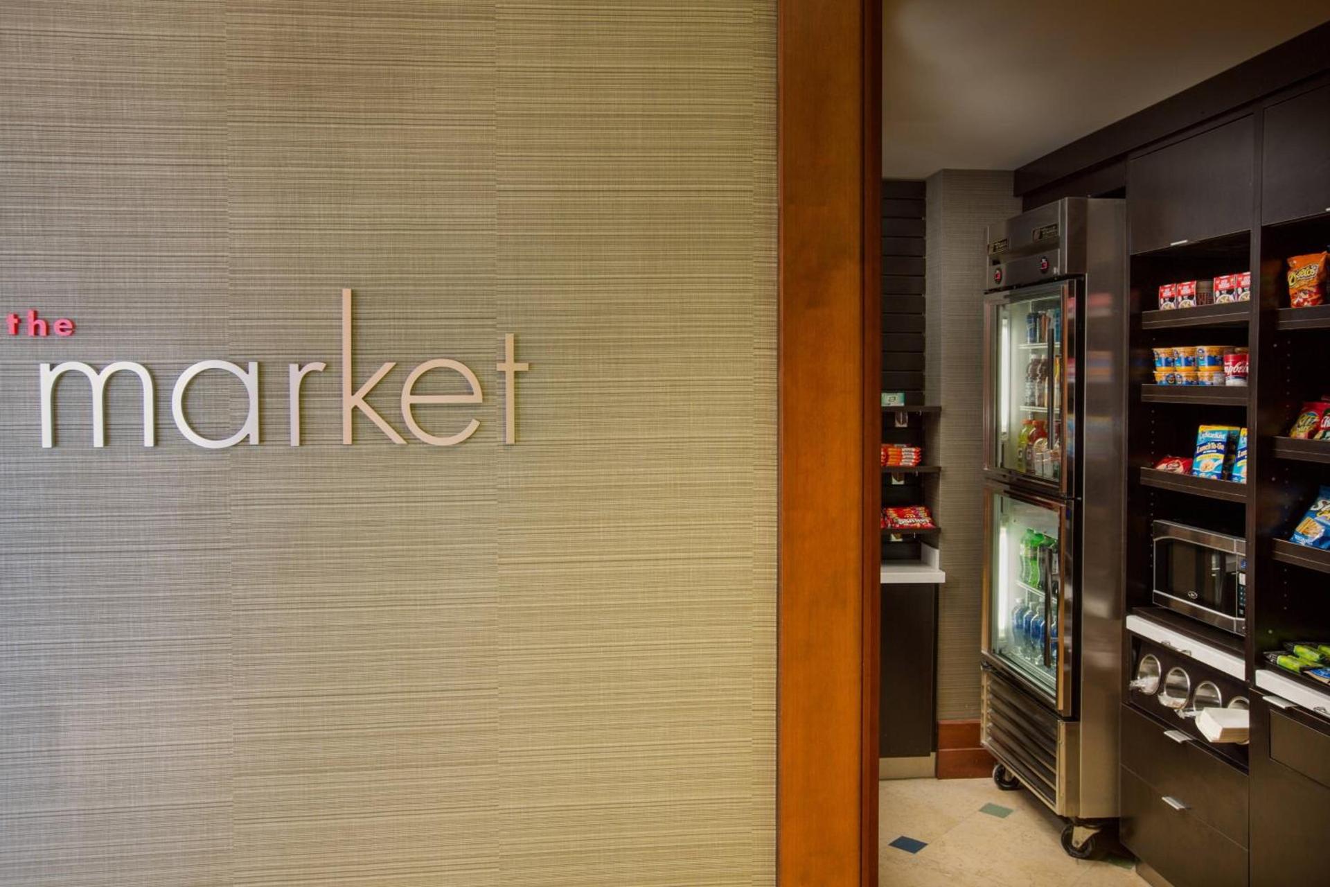 Courtyard by Marriott Oceanside Fort Lauderdale Beach photo 44