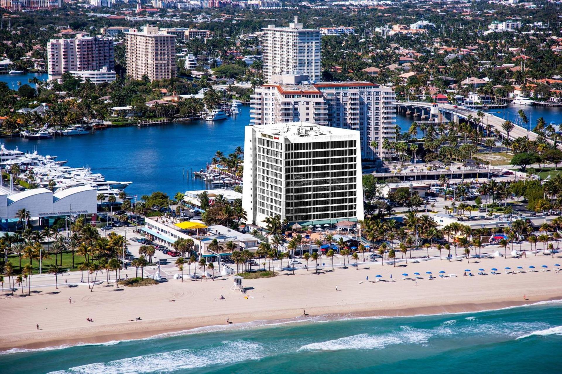 Courtyard by Marriott Oceanside Fort Lauderdale Beach photo 1