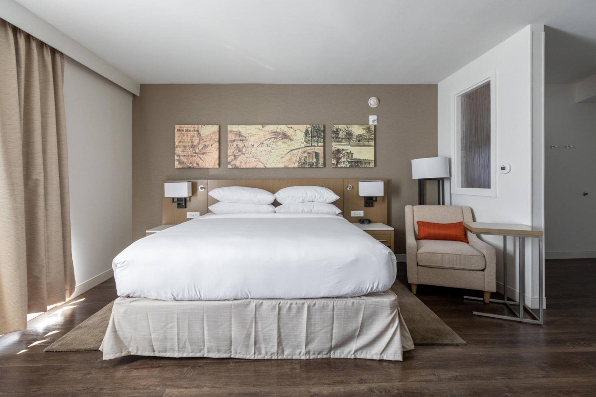 Delta Hotels by Marriott Raleigh-Durham at Research Triangle Park photo 12