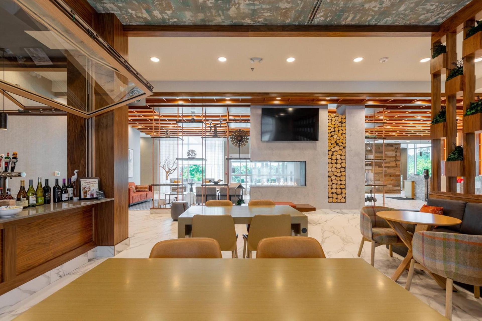 Delta Hotels by Marriott Raleigh-Durham at Research Triangle Park photo 25