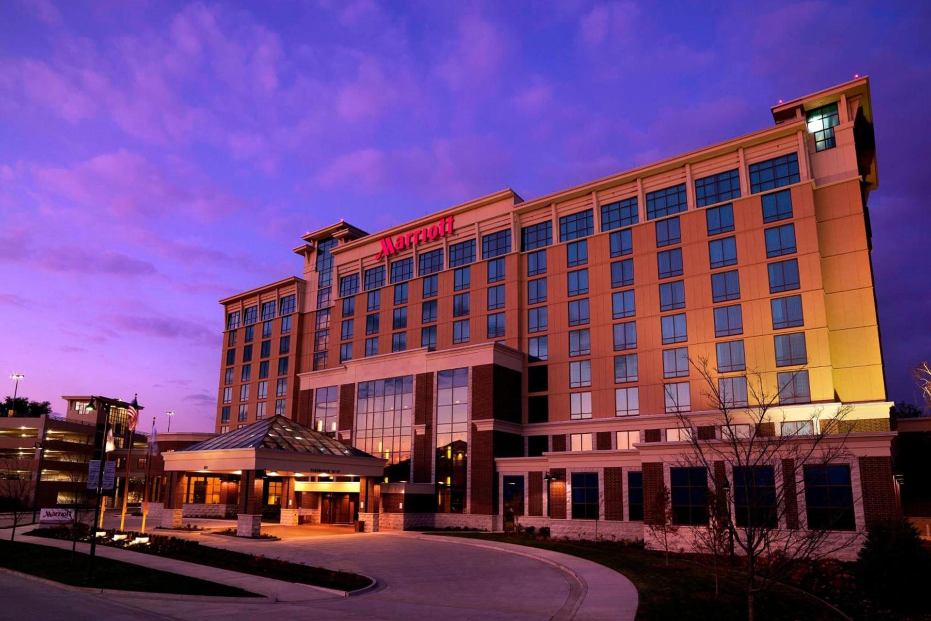 Marriott Bloomington Normal Hotel and Conference Center photo 1