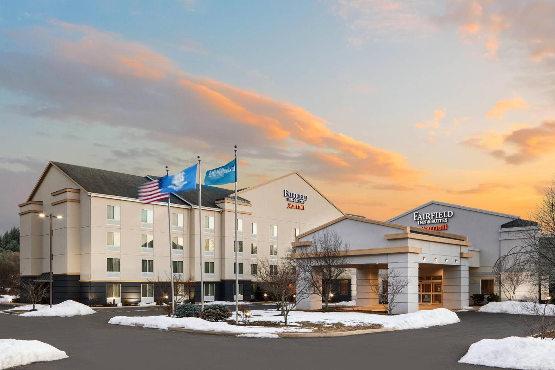 Fairfield Inn and Suites by Marriott Plainville photo 2