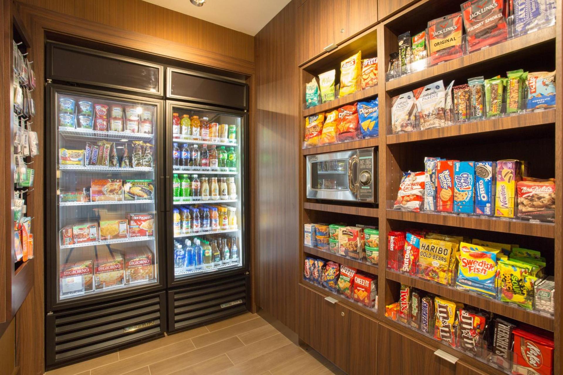 Fairfield Inn & Suites by Marriott Burlington photo 19