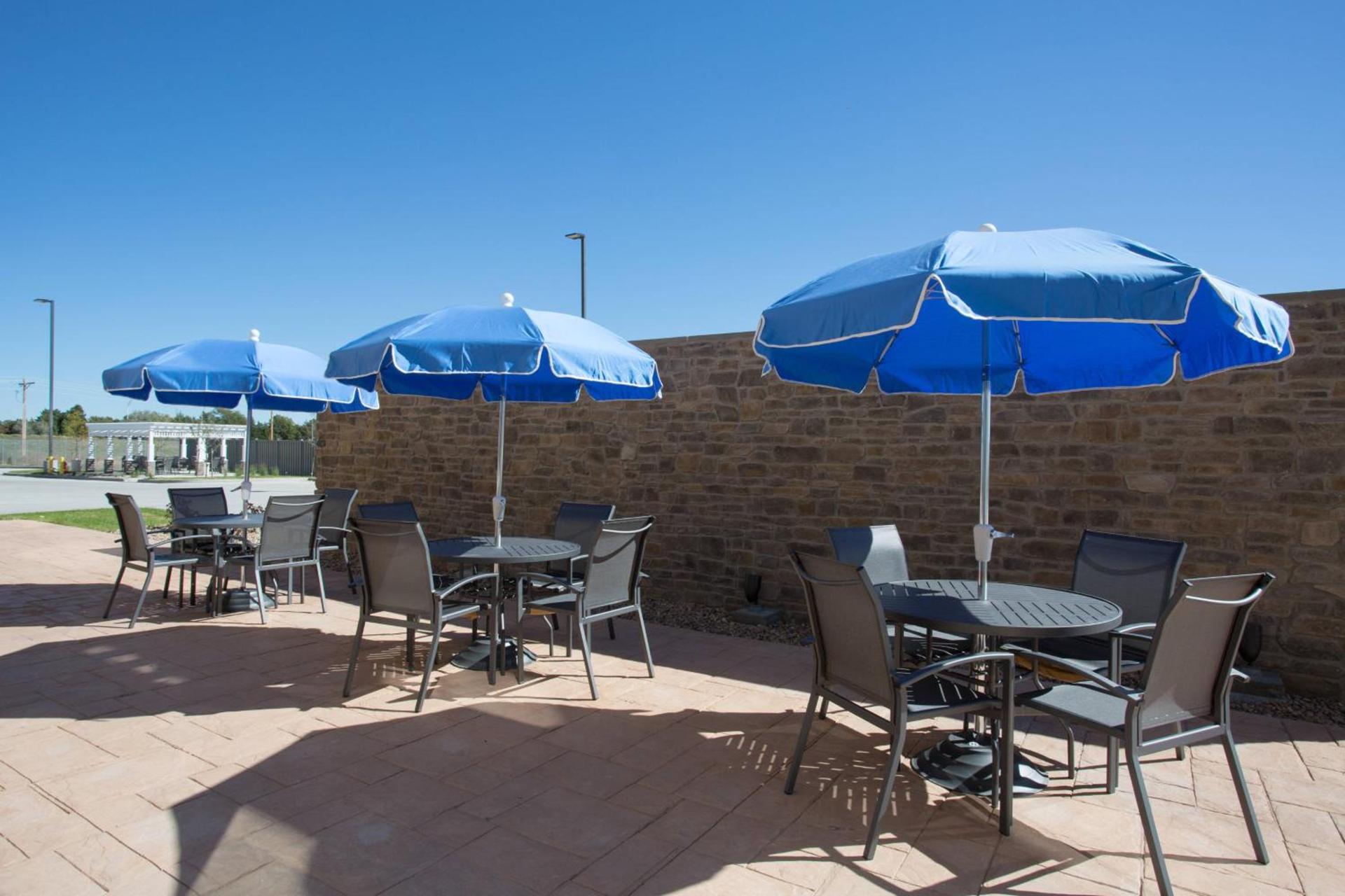 Fairfield Inn & Suites by Marriott Burlington photo 20