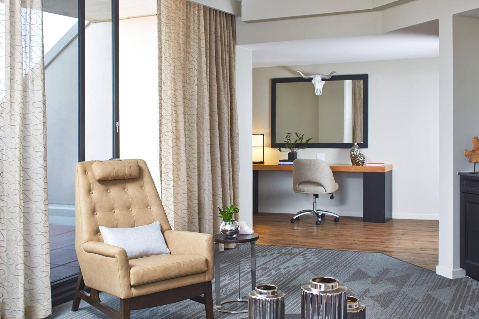 The Worthington Renaissance Fort Worth Hotel photo 56