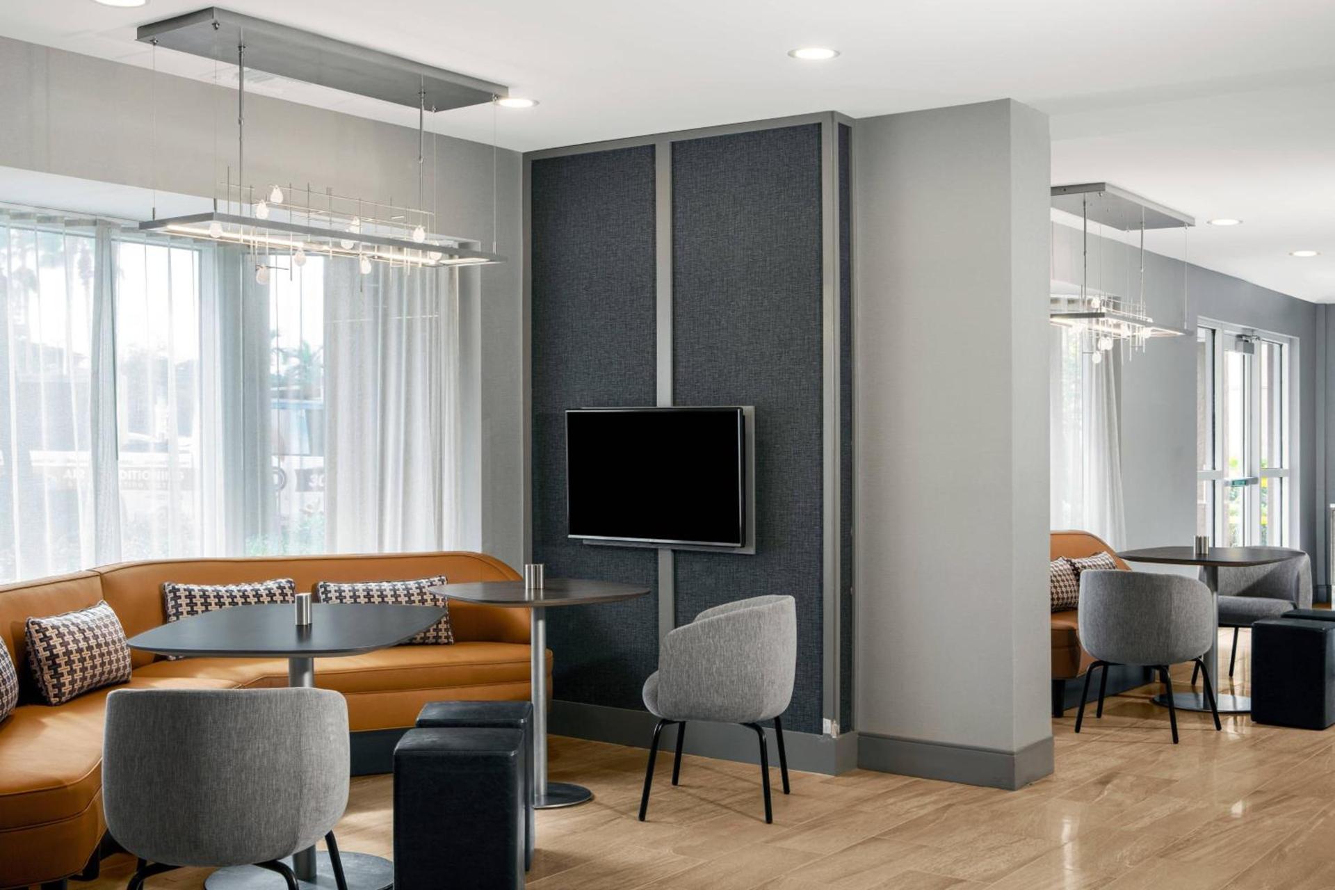 Courtyard by Marriott Miami Aventura Mall photo 22