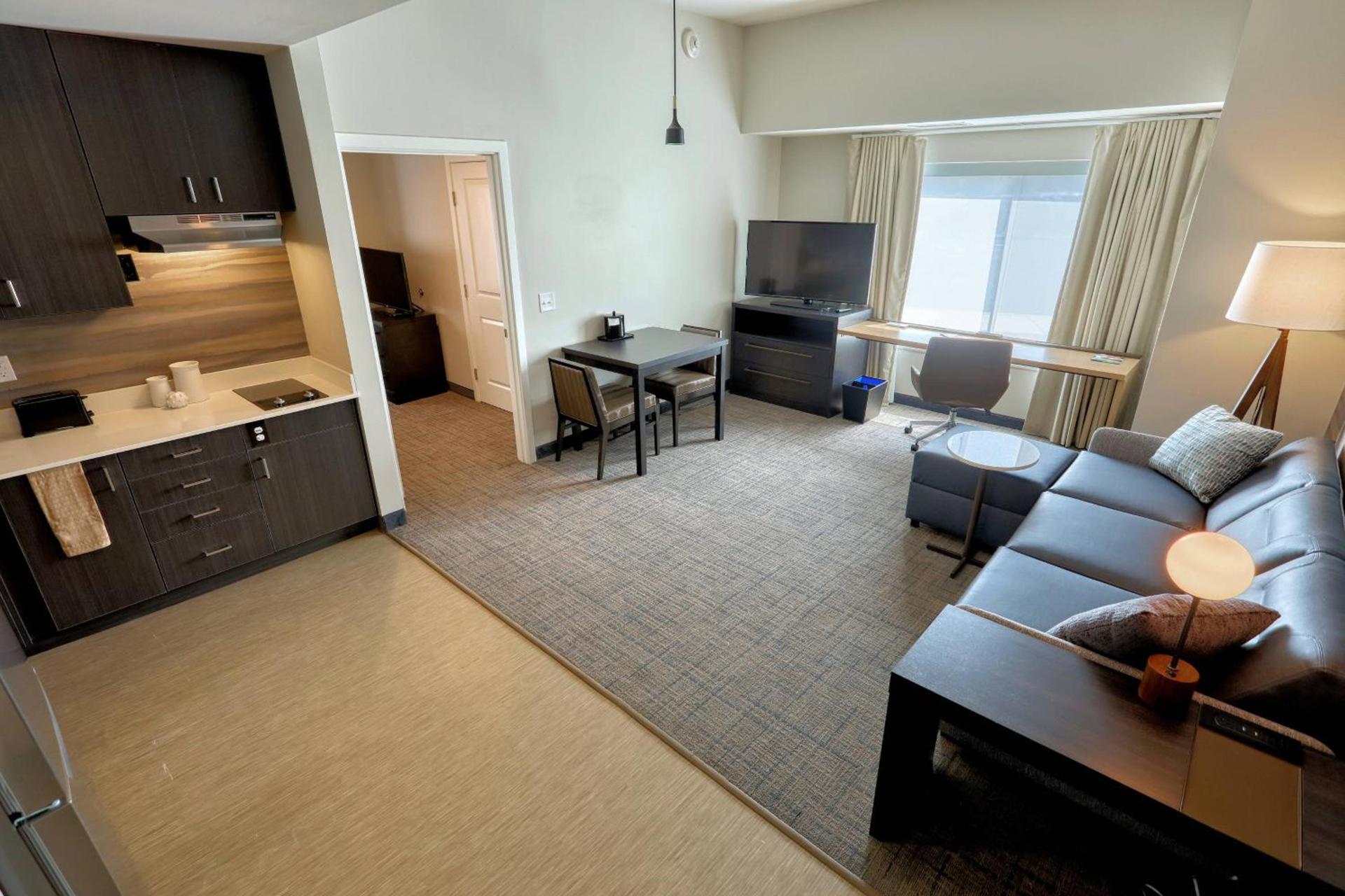 Residence Inn by Marriott Harrisburg North photo 11