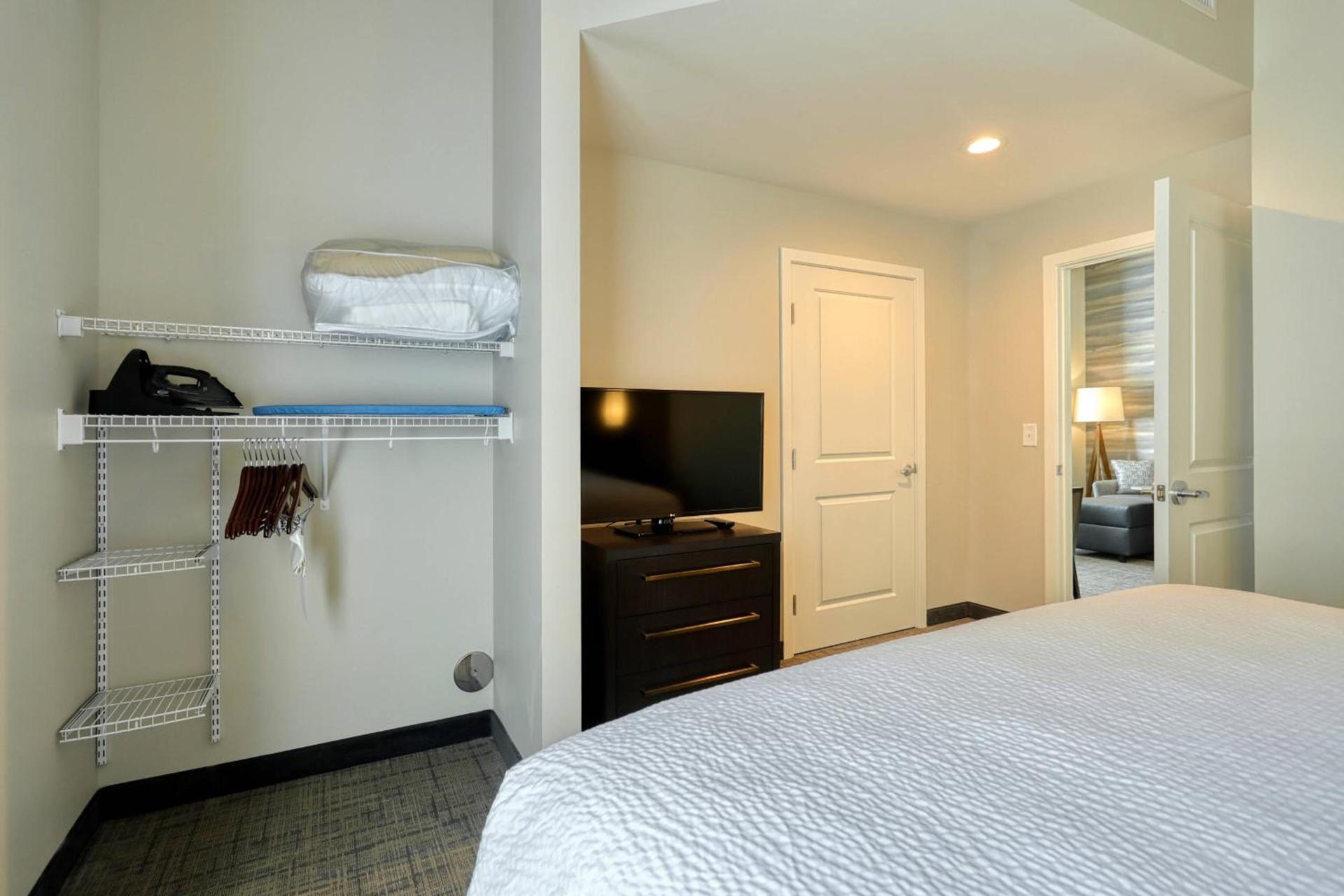 Residence Inn by Marriott Harrisburg North photo 14