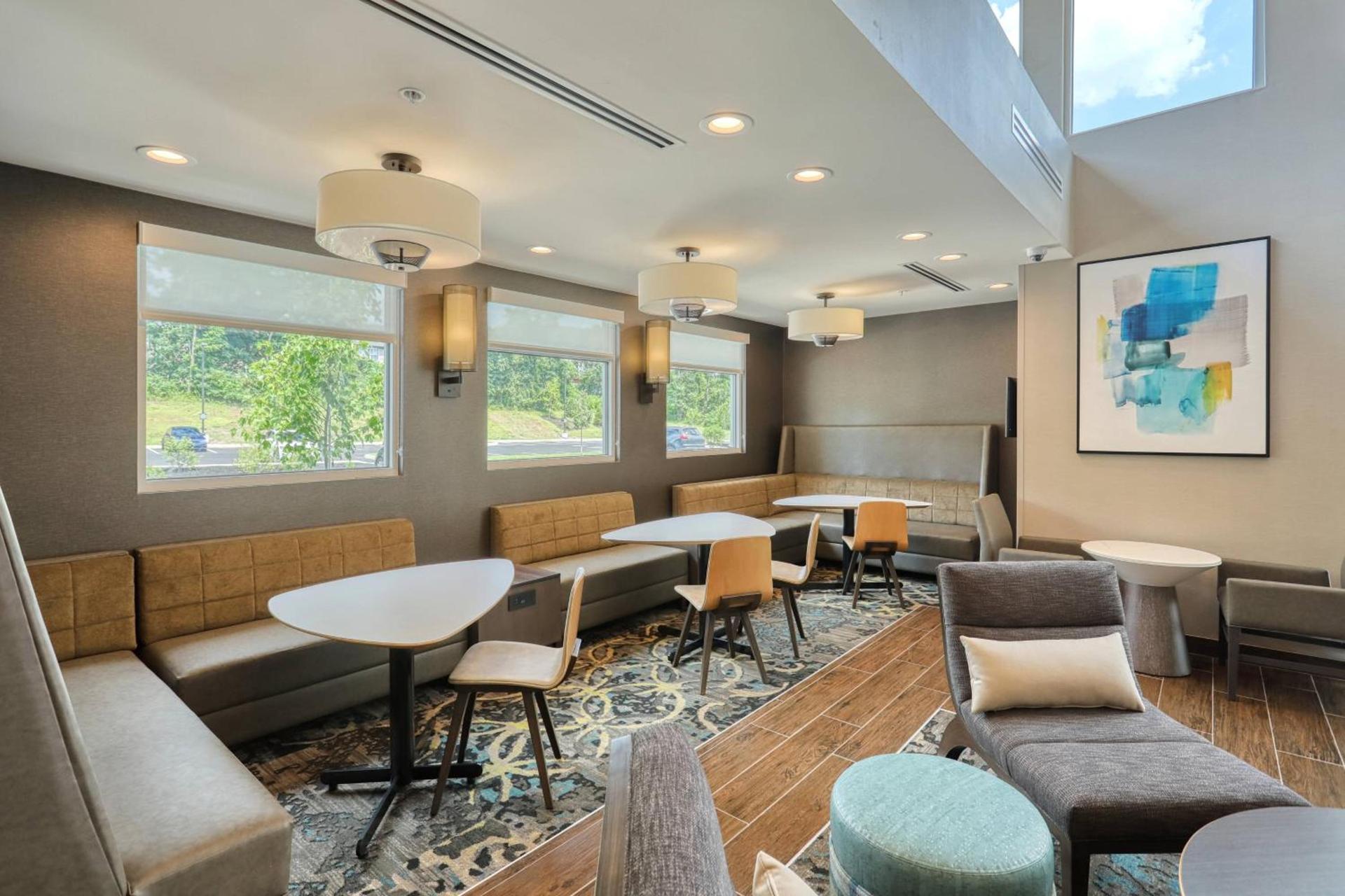 Residence Inn by Marriott Harrisburg North photo 26