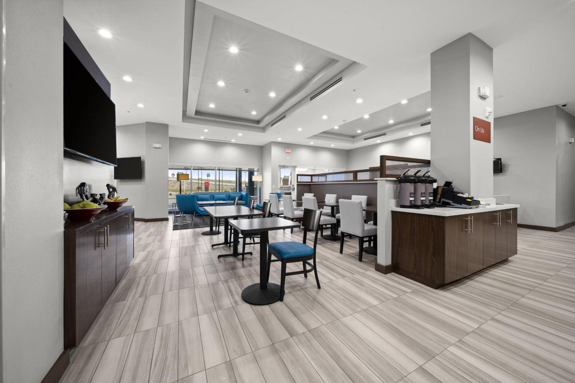 TownePlace Suites Waco Northeast photo 24