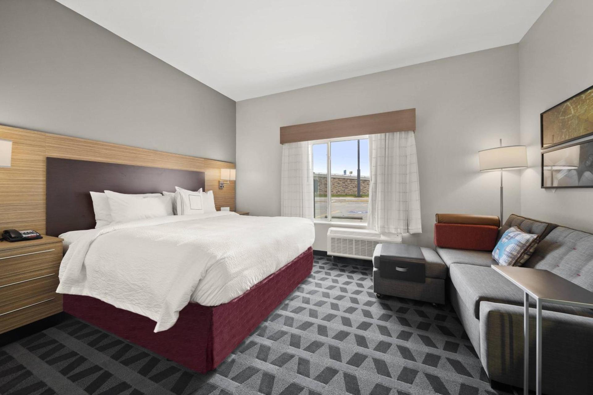 TownePlace Suites Waco Northeast photo 9