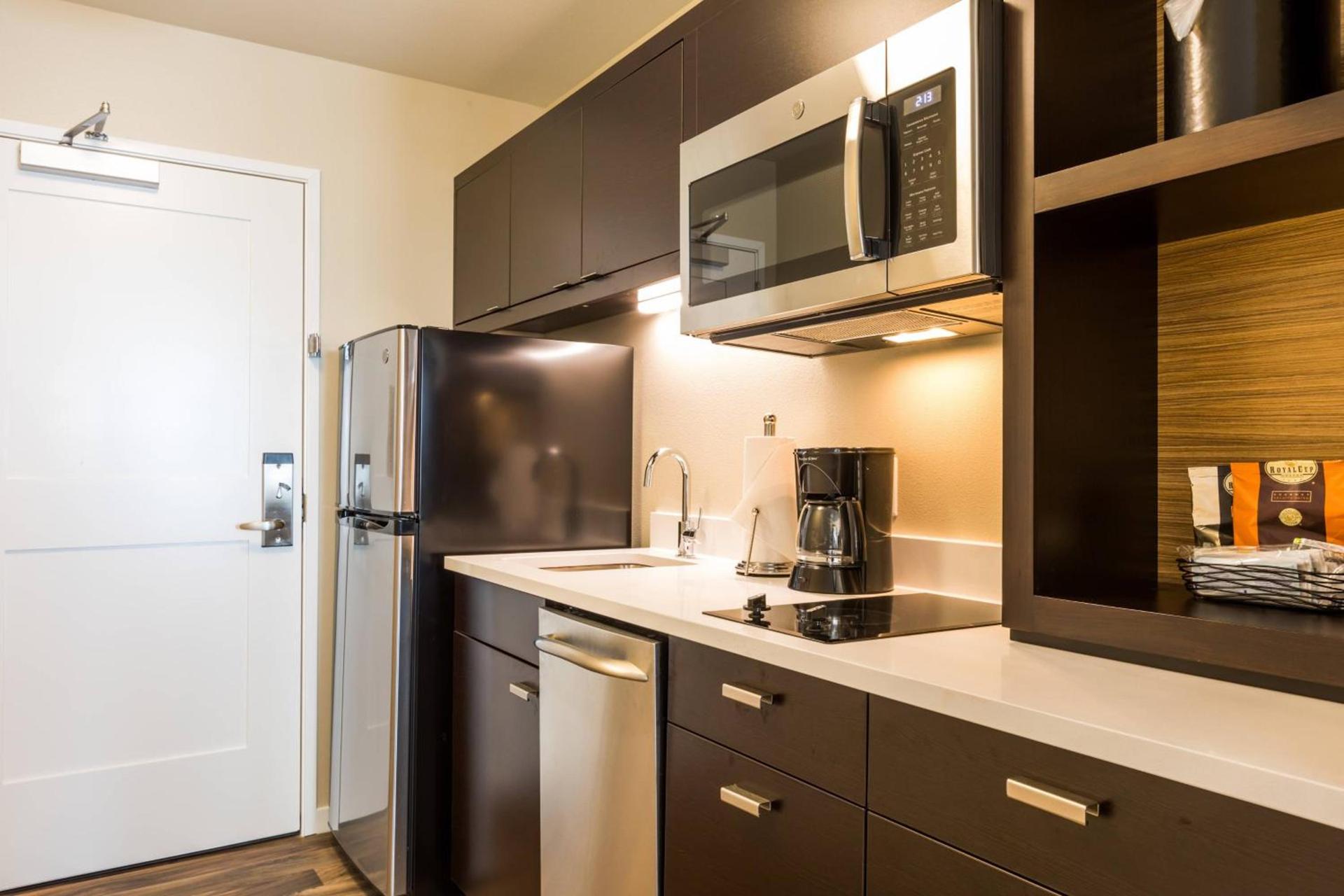 TownePlace Suites by Marriott Portland Beaverton photo 17