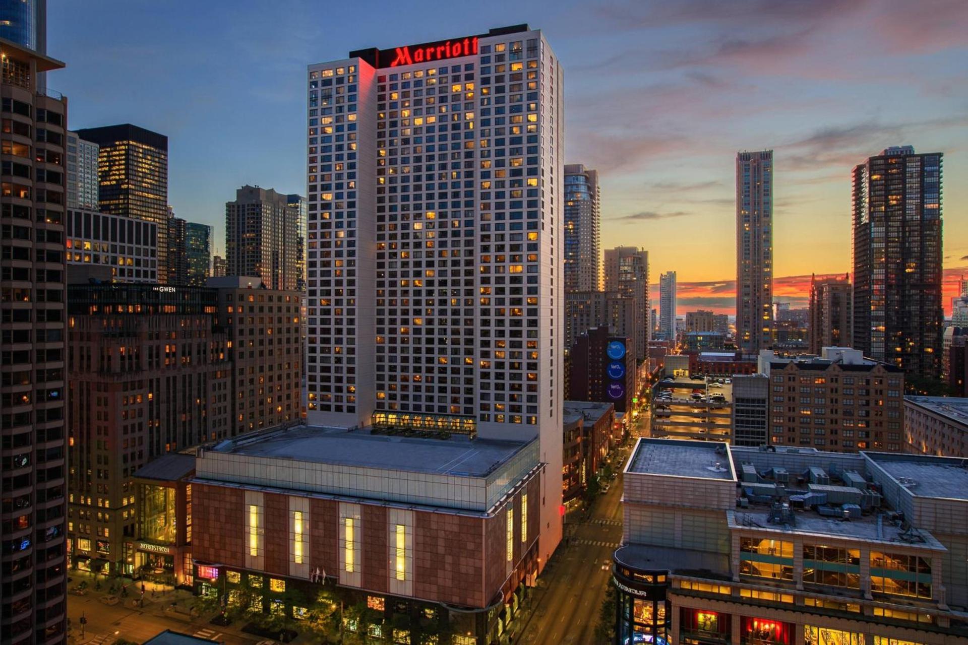 Chicago Marriott Downtown Magnificent Mile photo 13