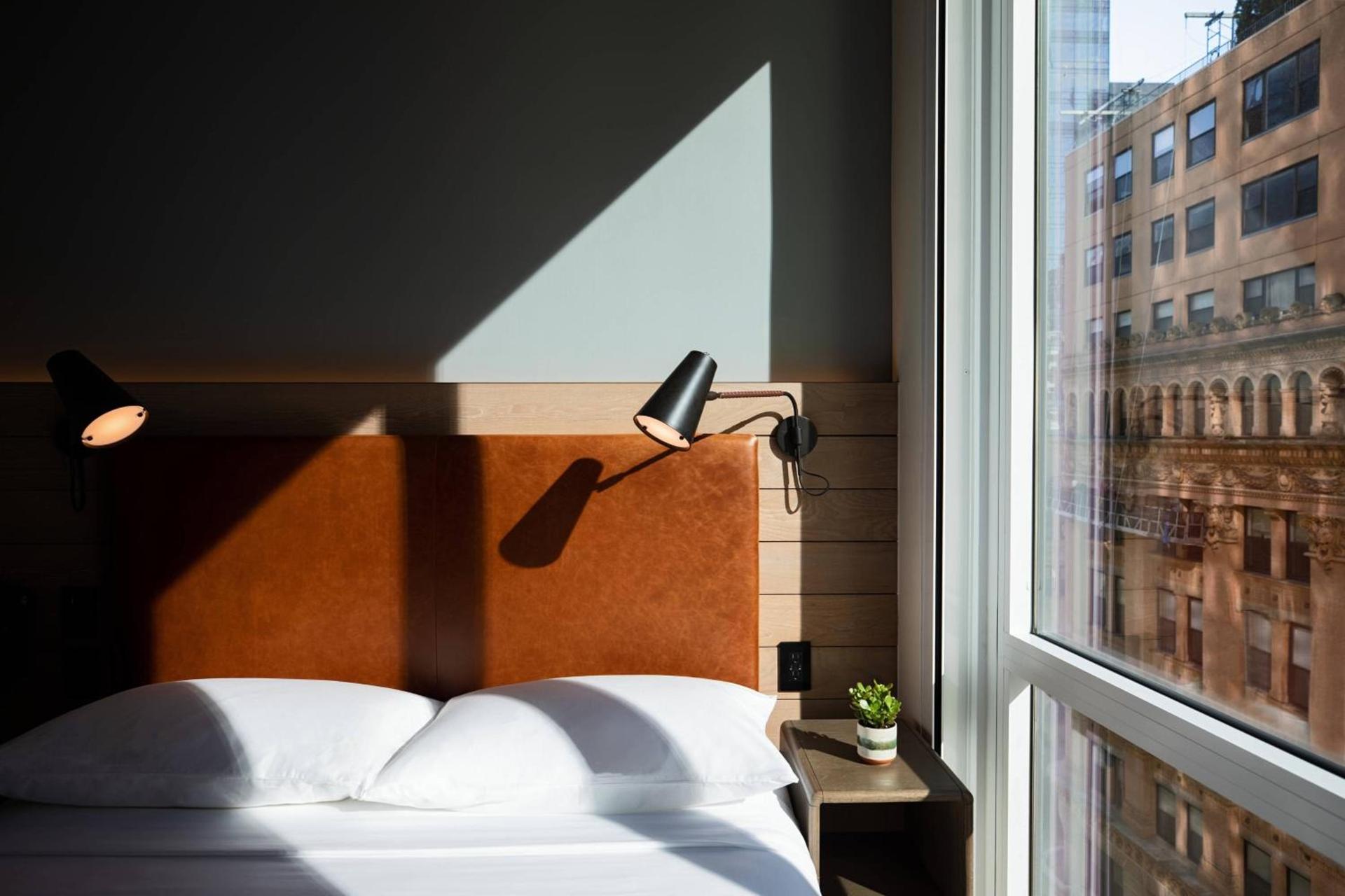 Moxy NYC Downtown photo 28