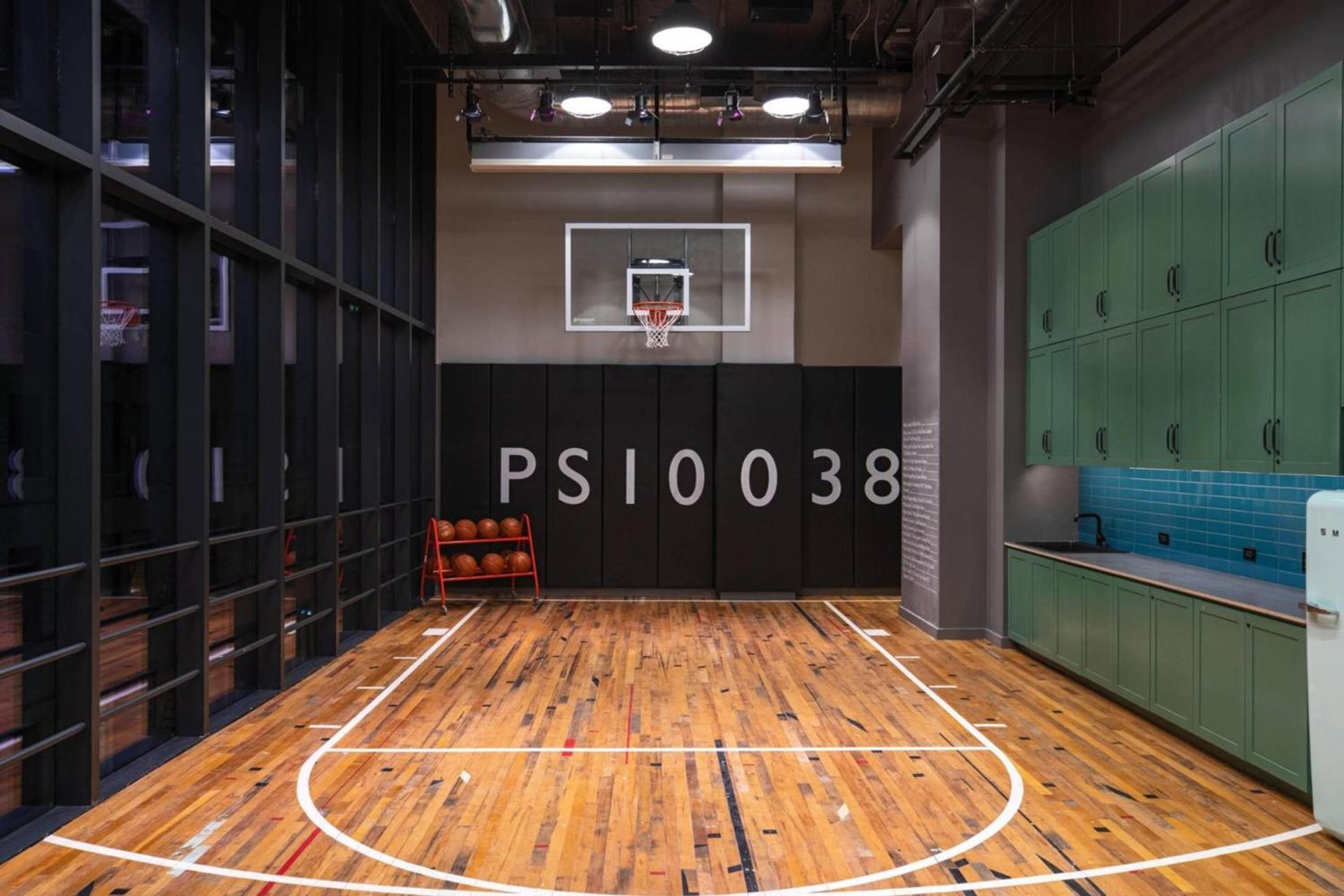 Moxy NYC Downtown photo 56