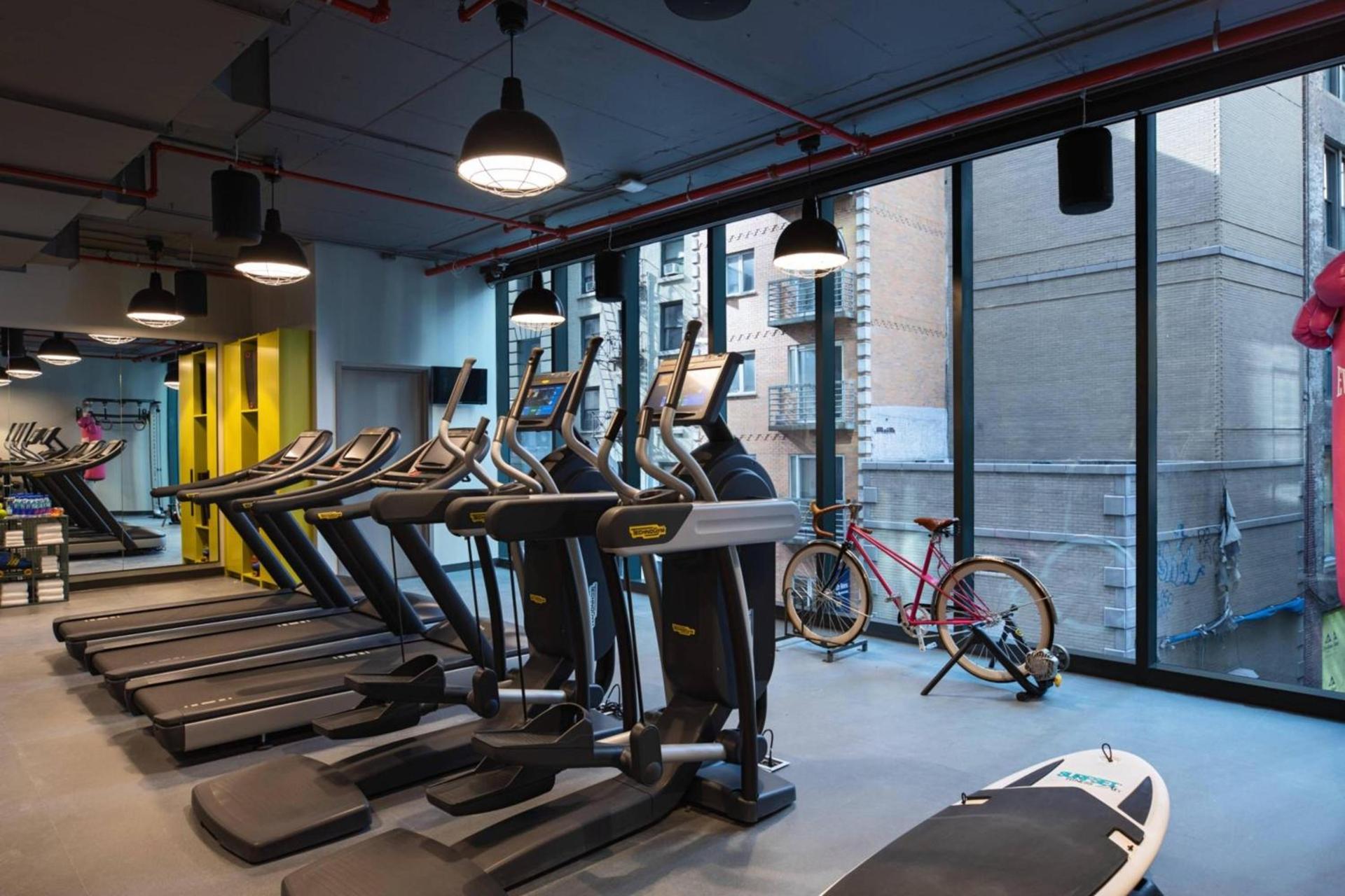 Moxy NYC Downtown photo 65