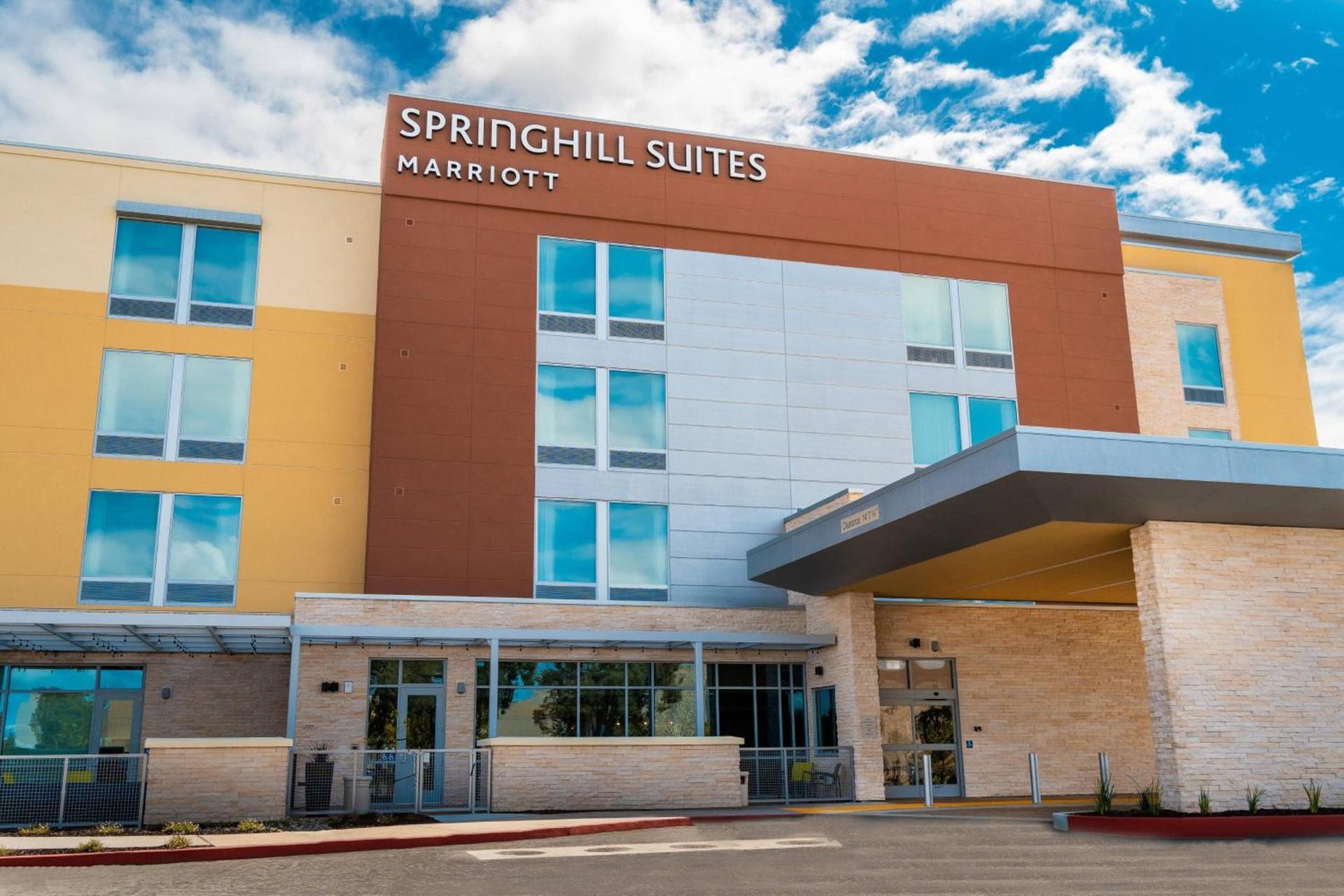 SpringHill Suites by Marriott Newark Fremont photo 2
