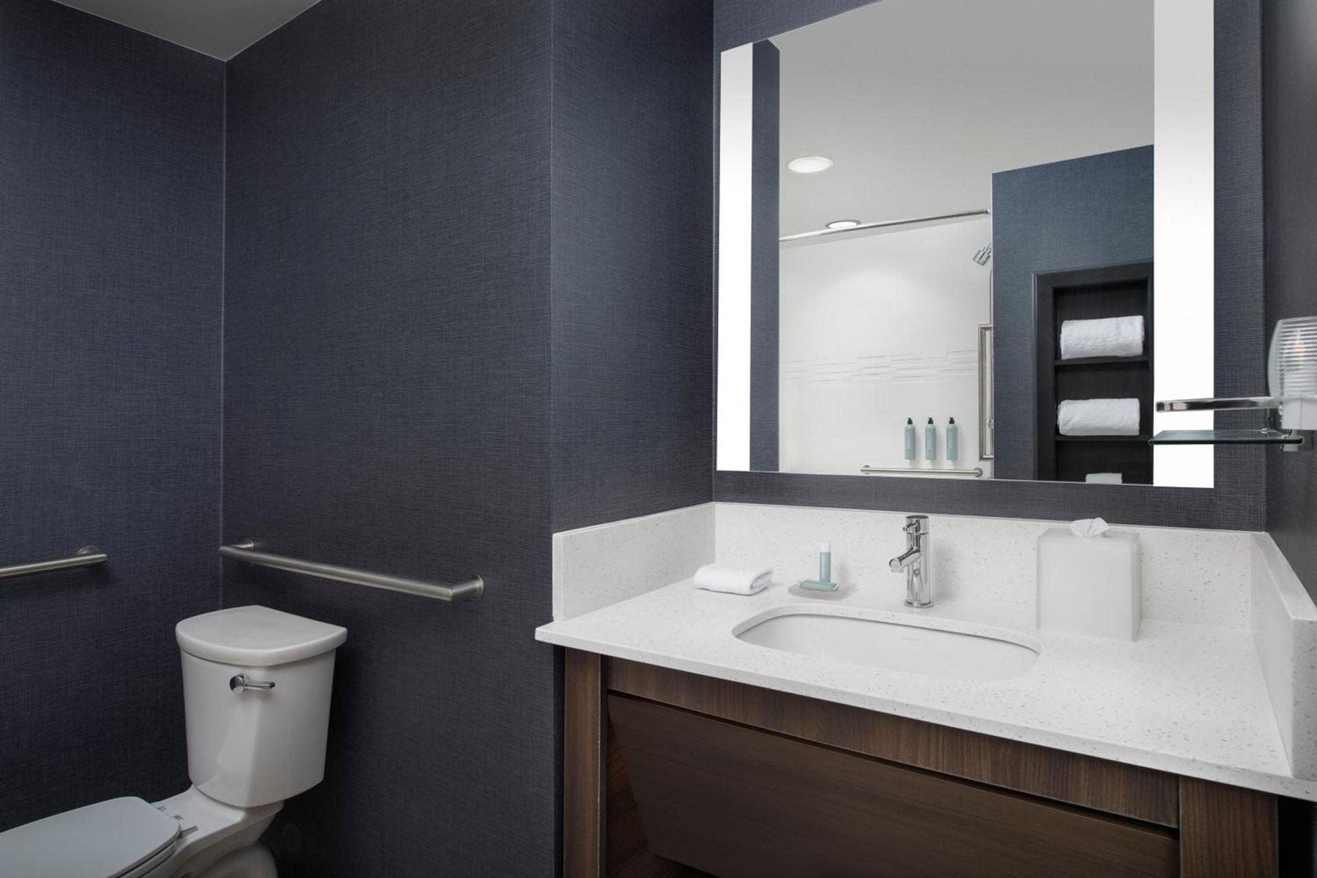 Residence Inn by Marriott Jacksonville Downtown photo 21