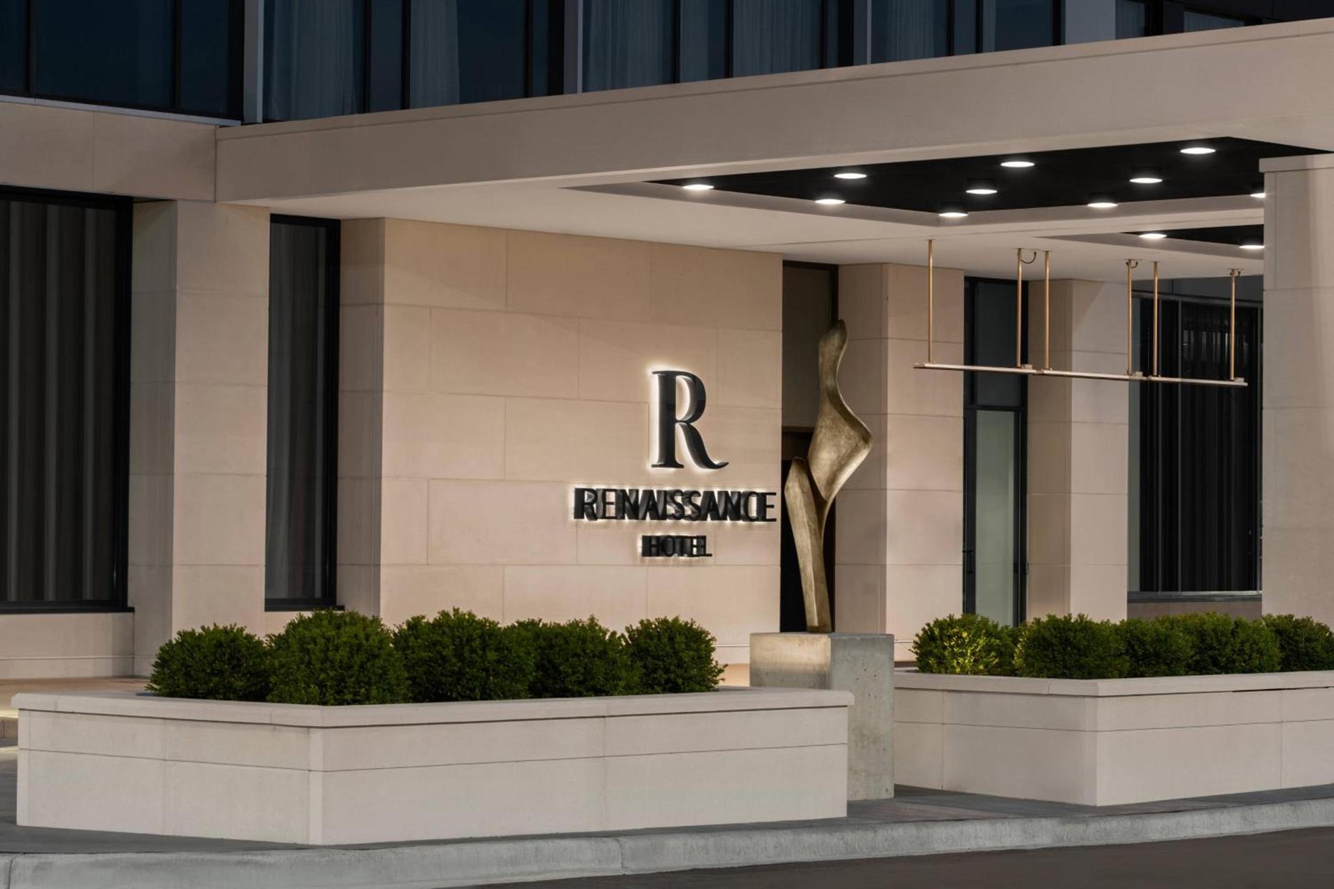 Renaissance Milwaukee West Hotel photo 3