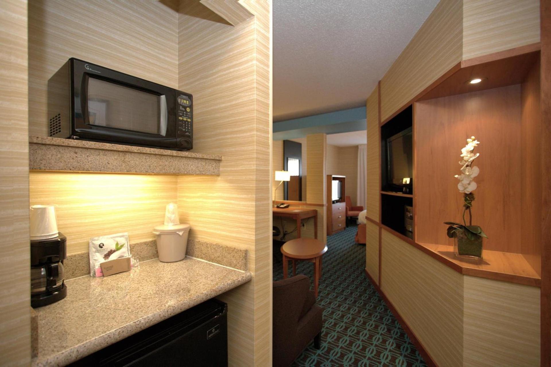 Fairfield Inn & Suites by Marriott Edison - South Plainfield photo 17