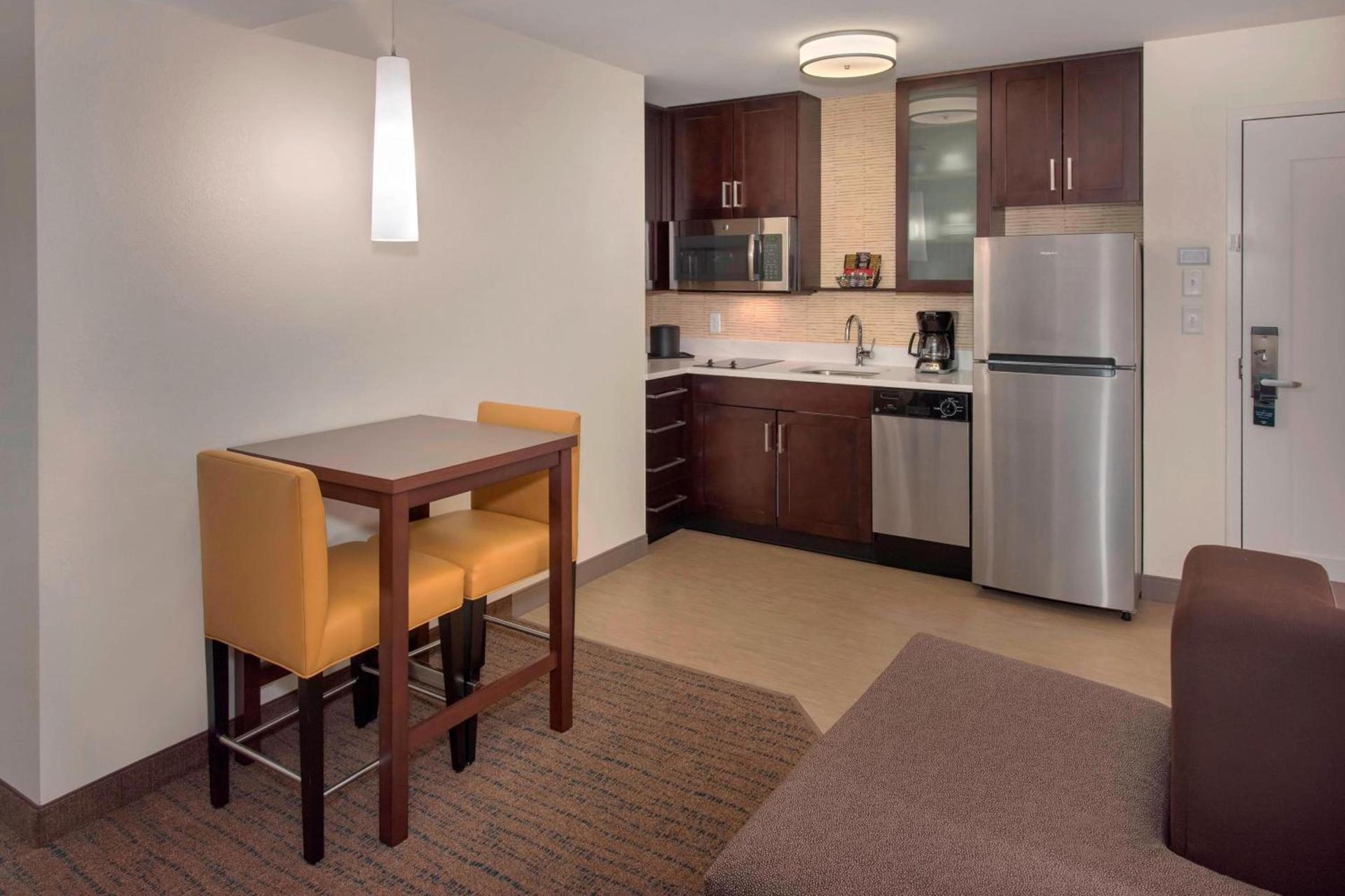 Residence Inn by Marriott Boston Bridgewater photo 8
