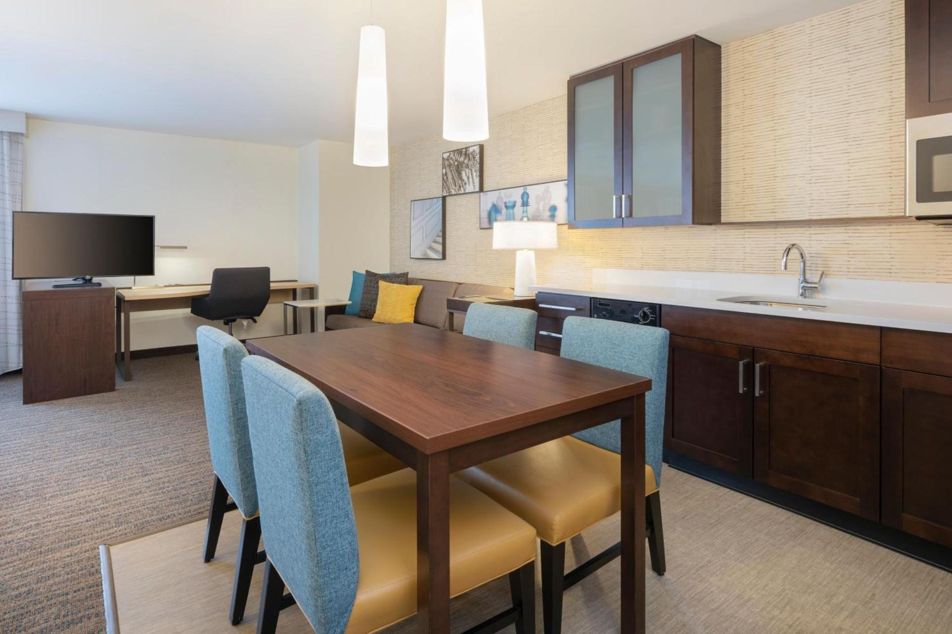 Residence Inn by Marriott Boston Bridgewater photo 15