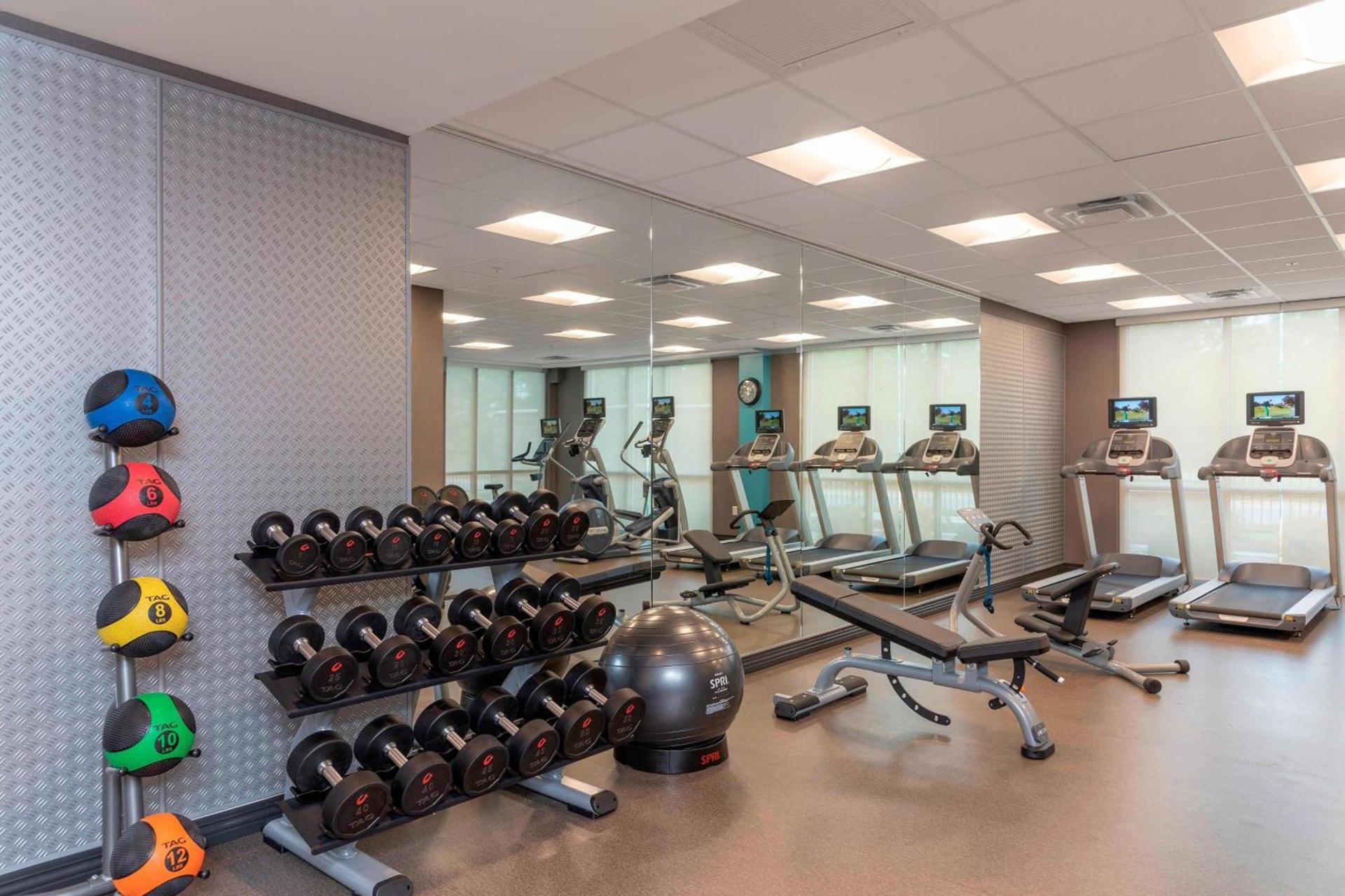 Fairfield Inn & Suites by Marriott Indianapolis Carmel photo 19