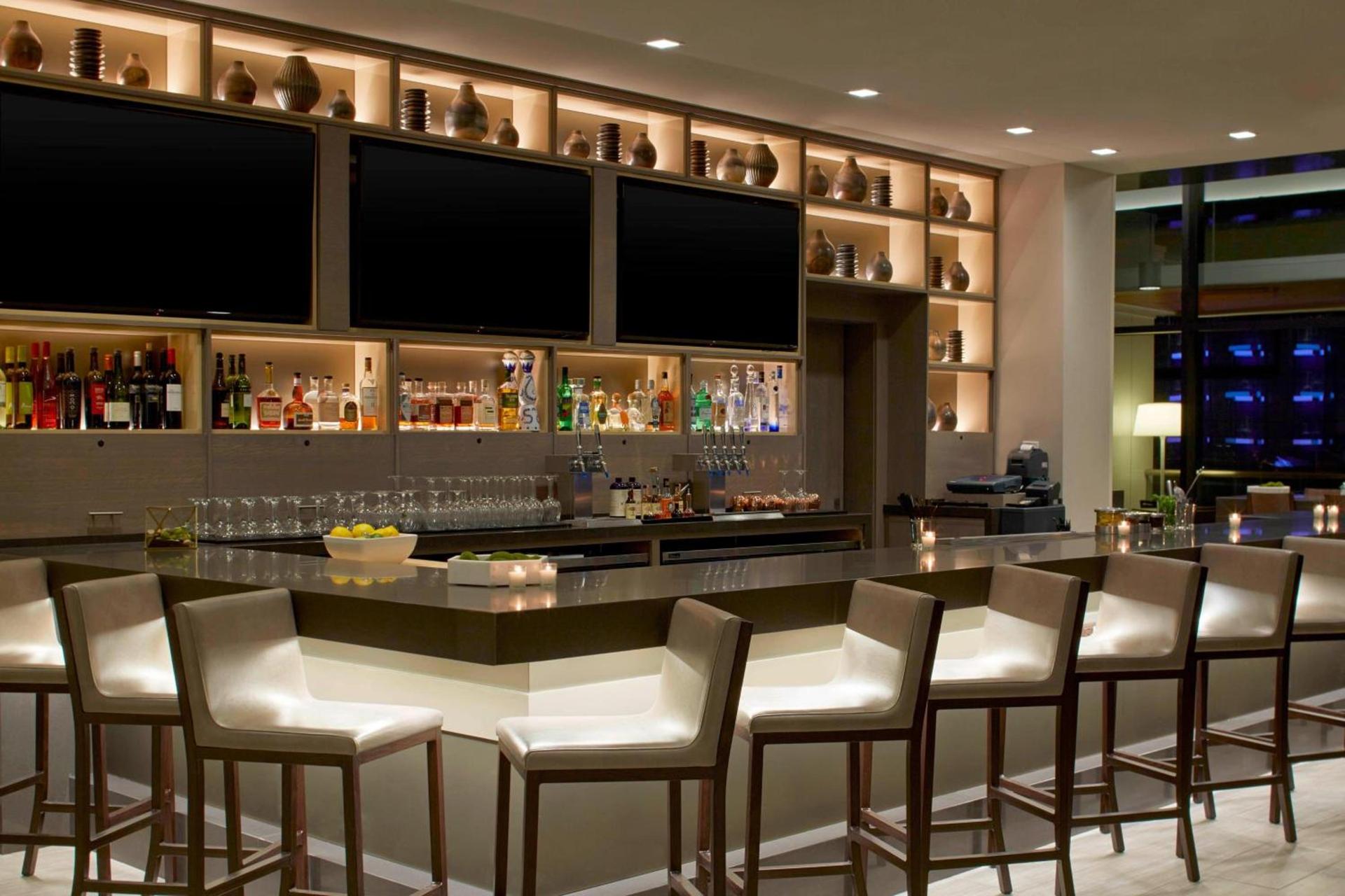 AC Hotel by Marriott Seattle Bellevue/Downtown photo 31