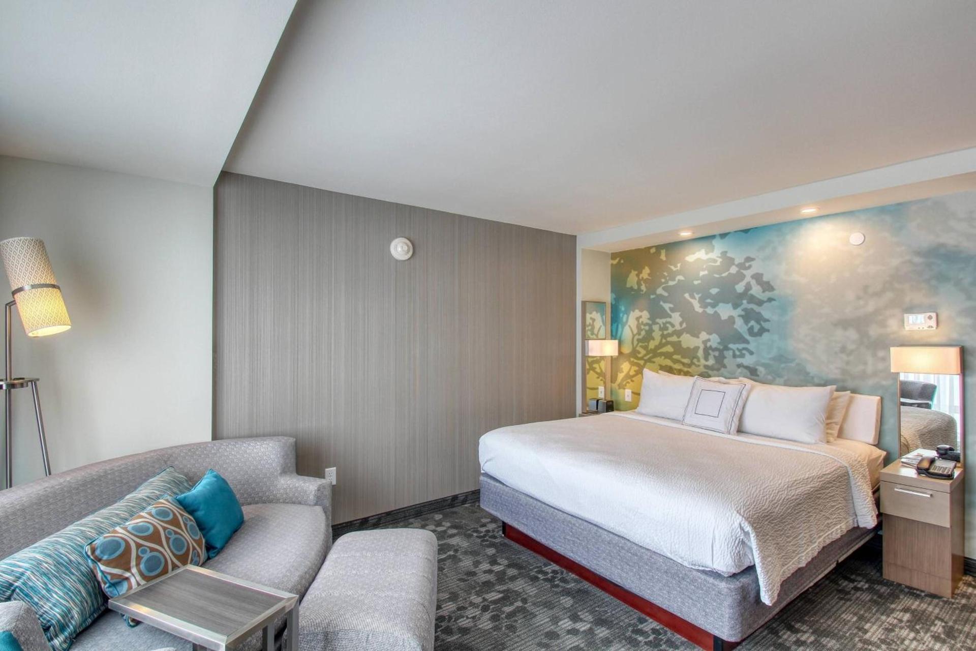 Courtyard by Marriott Fargo photo 36