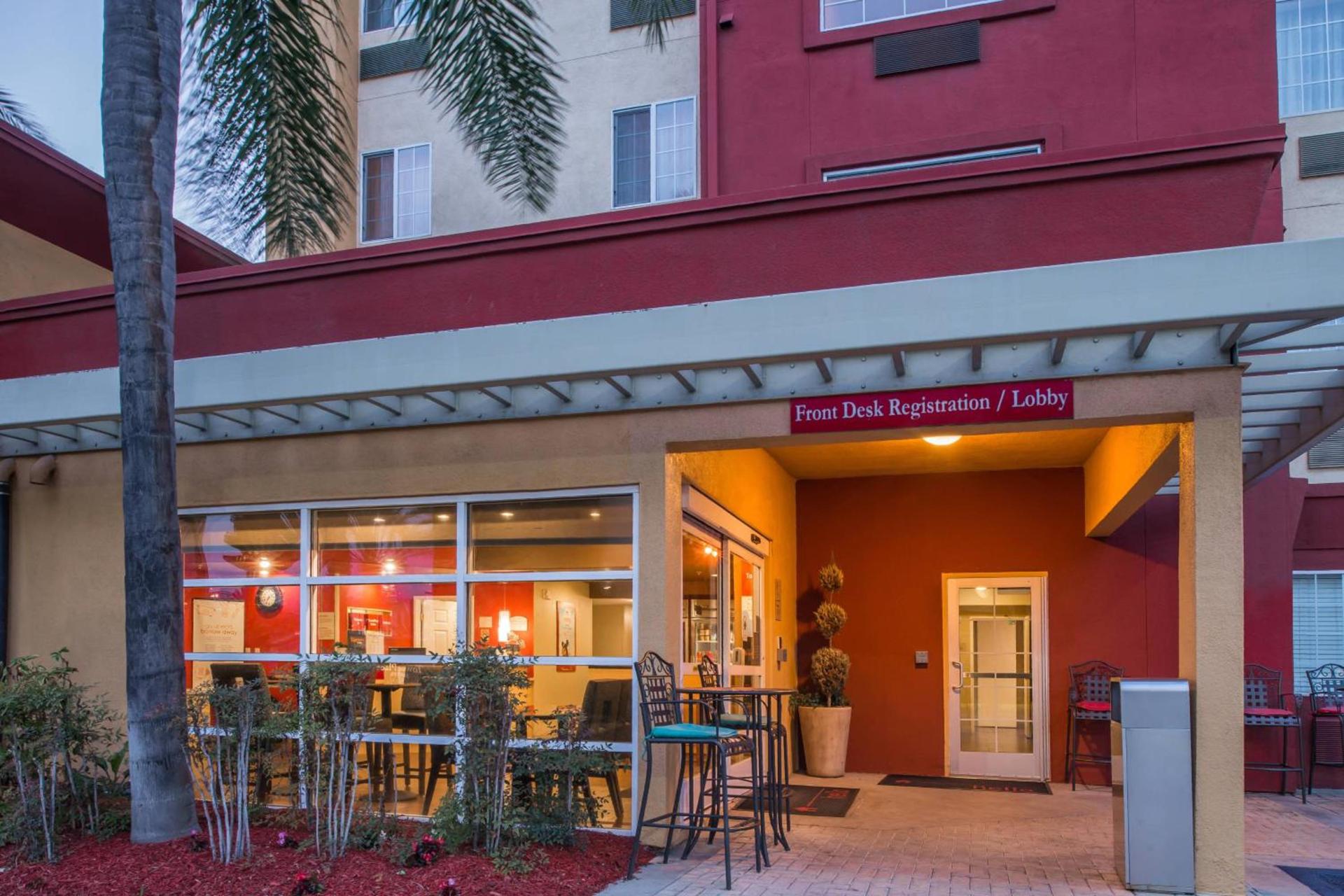 TownePlace Suites by Marriott Anaheim Maingate Near Angel Stadium photo 3