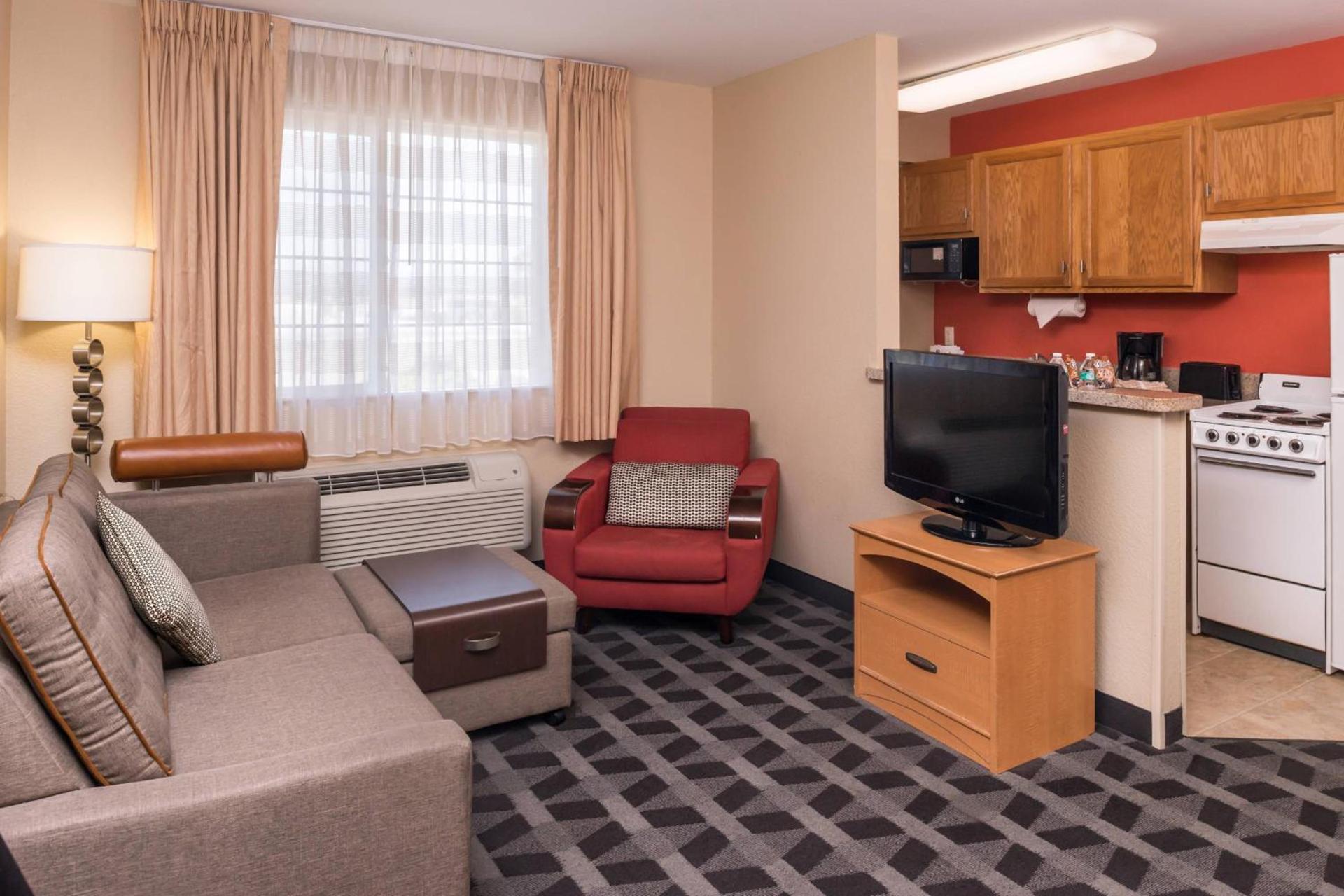 TownePlace Suites by Marriott Anaheim Maingate Near Angel Stadium photo 10