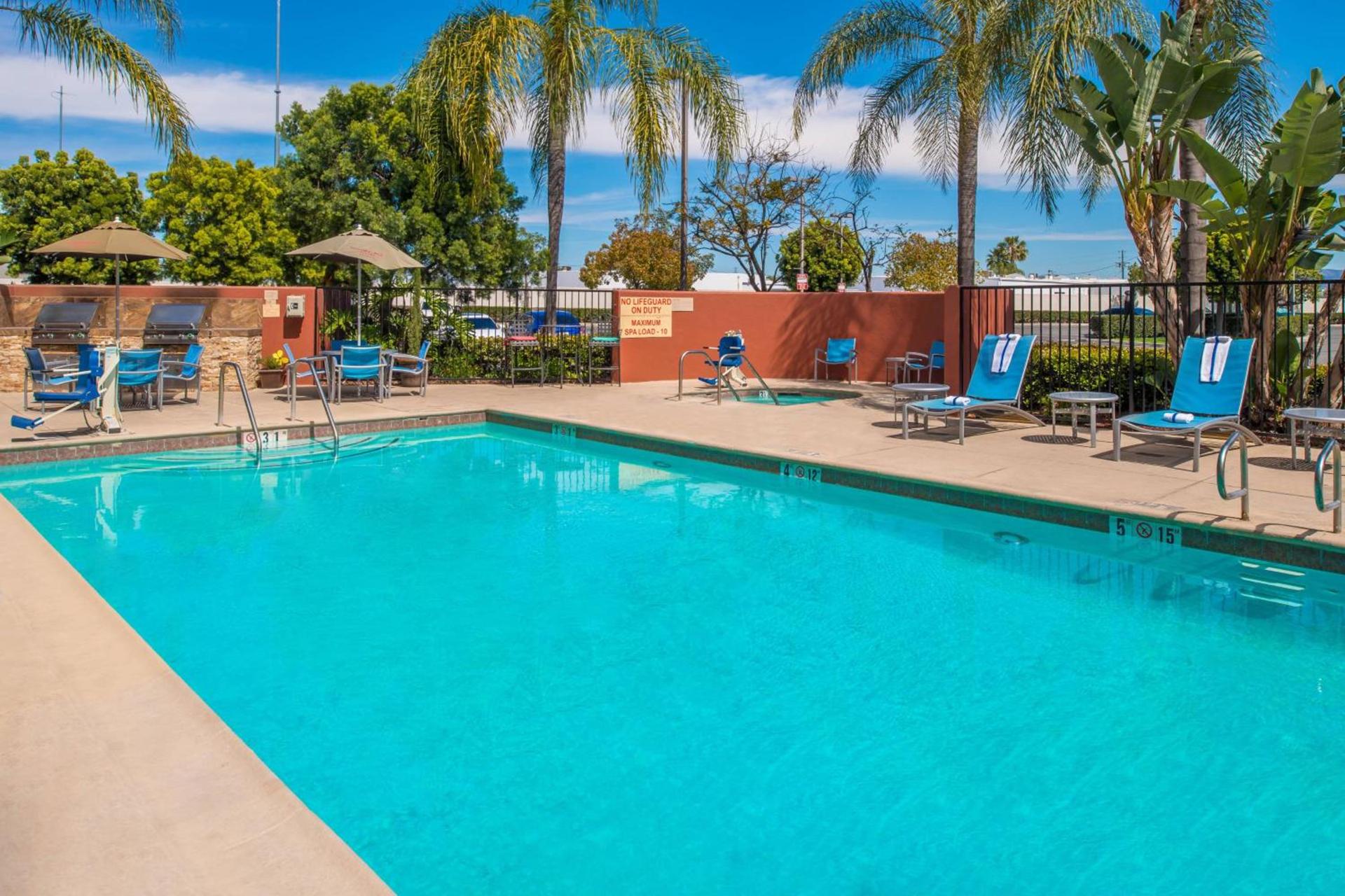 TownePlace Suites by Marriott Anaheim Maingate Near Angel Stadium photo 2
