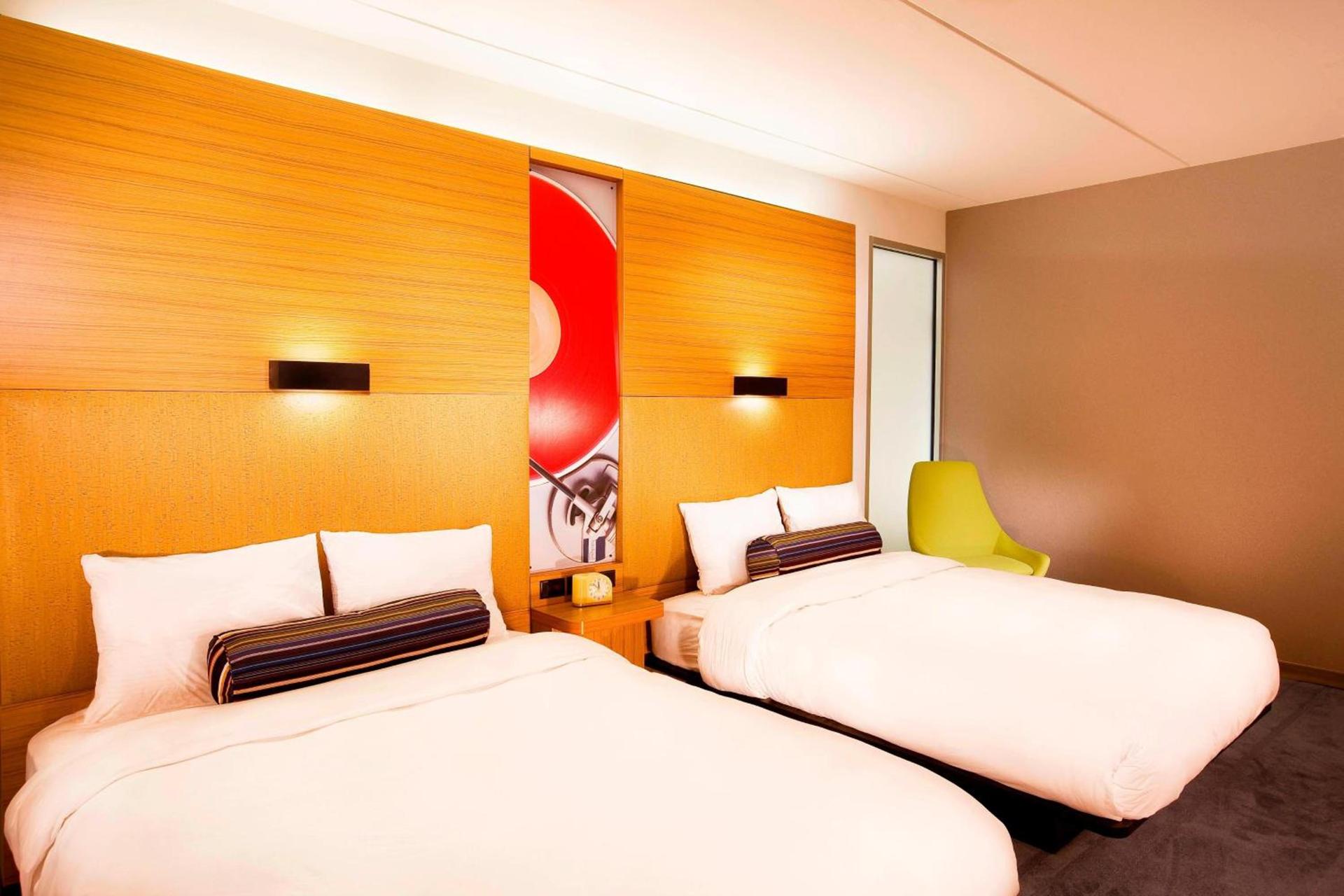Aloft by Marriott Mount Laurel photo 8