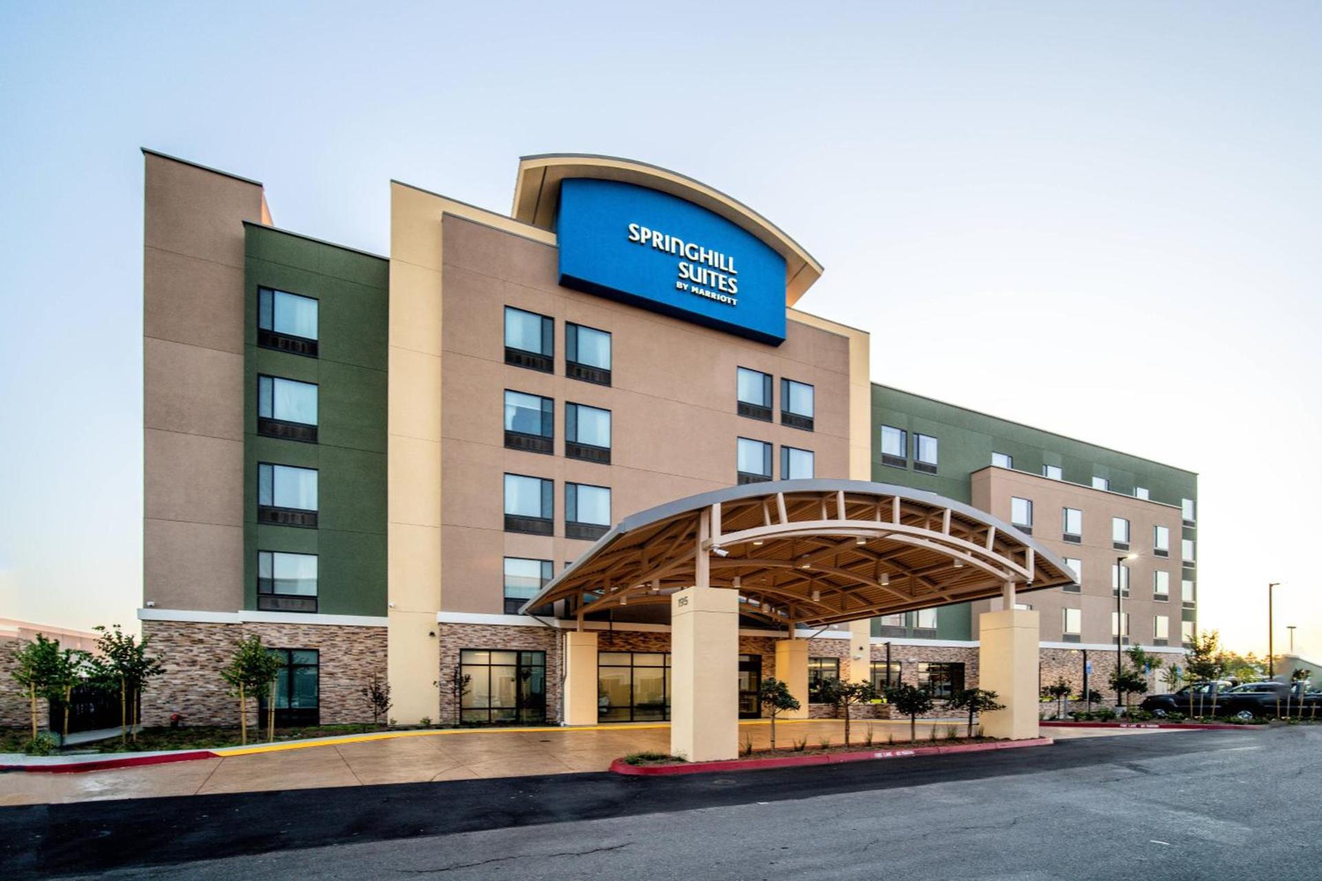 SpringHill Suites by Marriott Oakland Airport photo 1