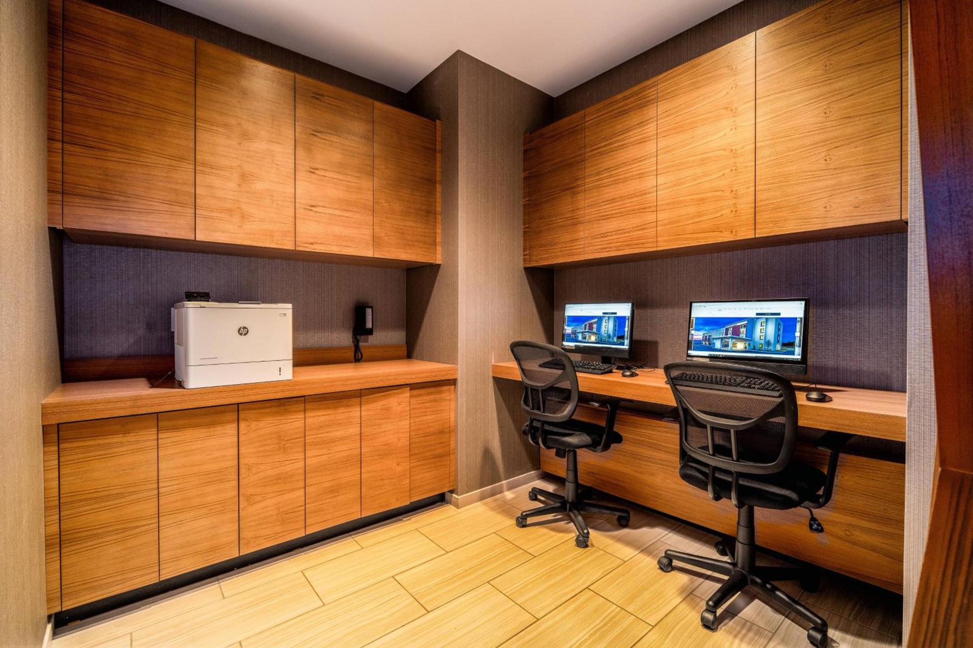 SpringHill Suites by Marriott Oakland Airport photo 10