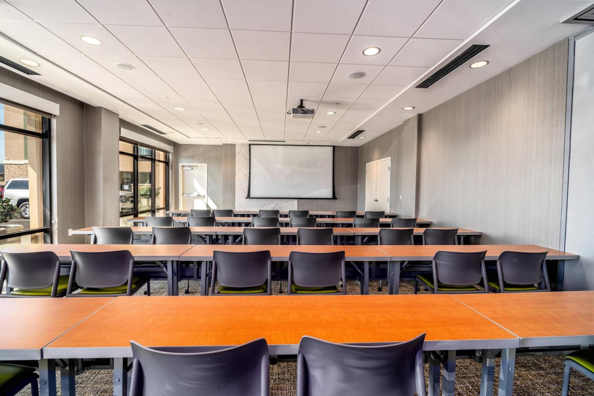 SpringHill Suites by Marriott Oakland Airport photo 20