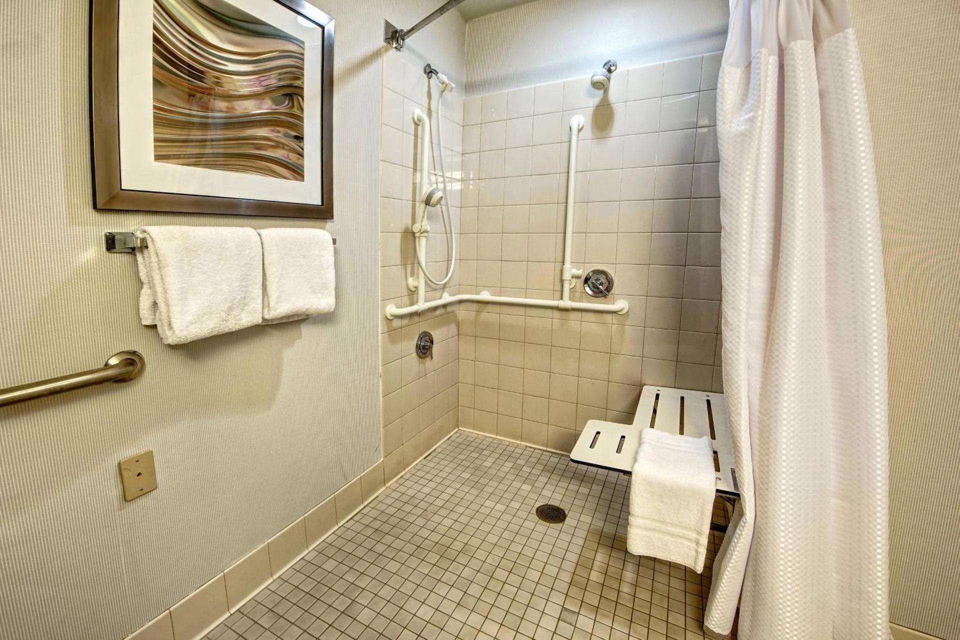 Courtyard by Marriott Memphis Southaven photo 12